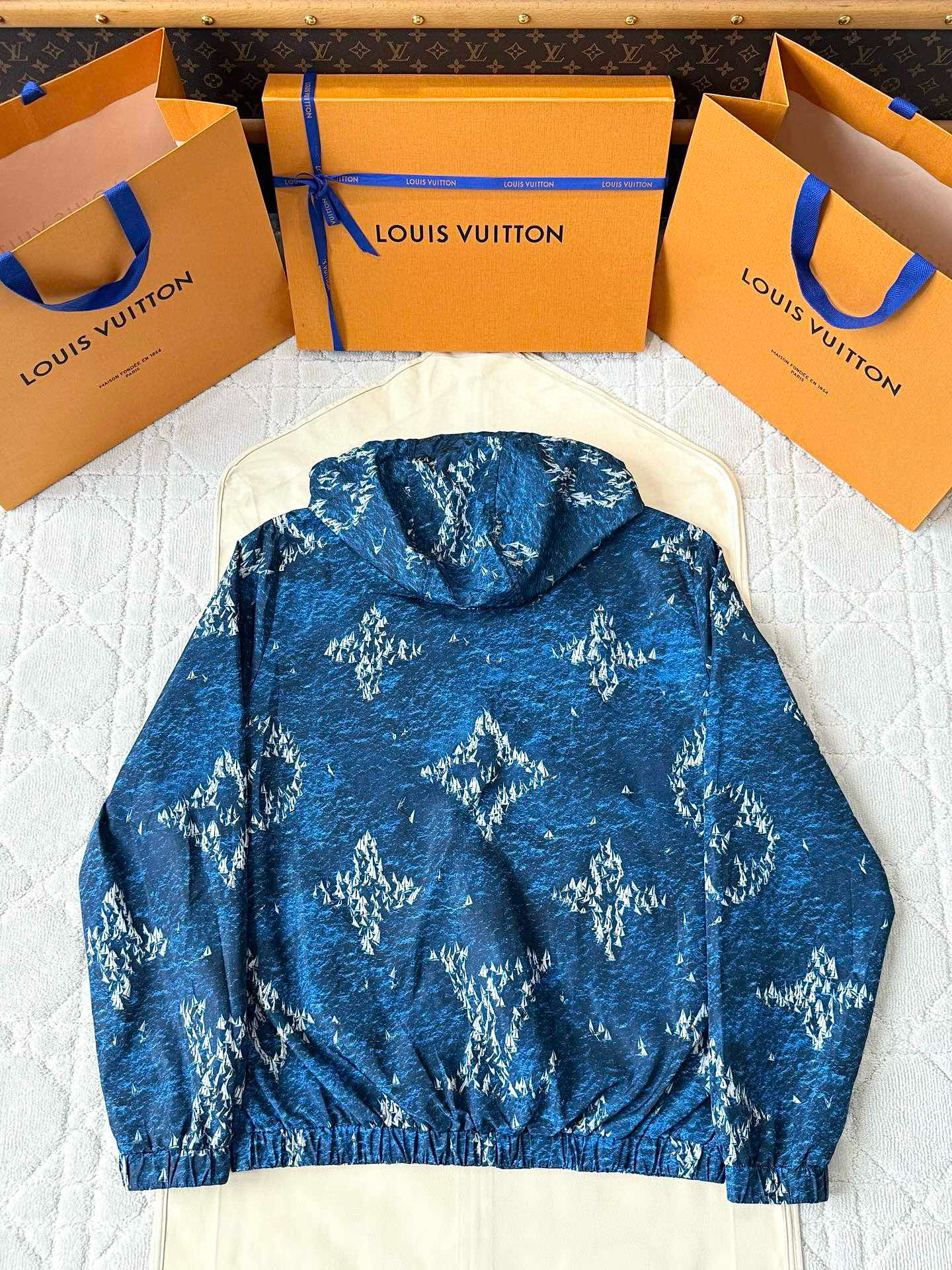 Louis Vuitton Jacket – CJKT1834