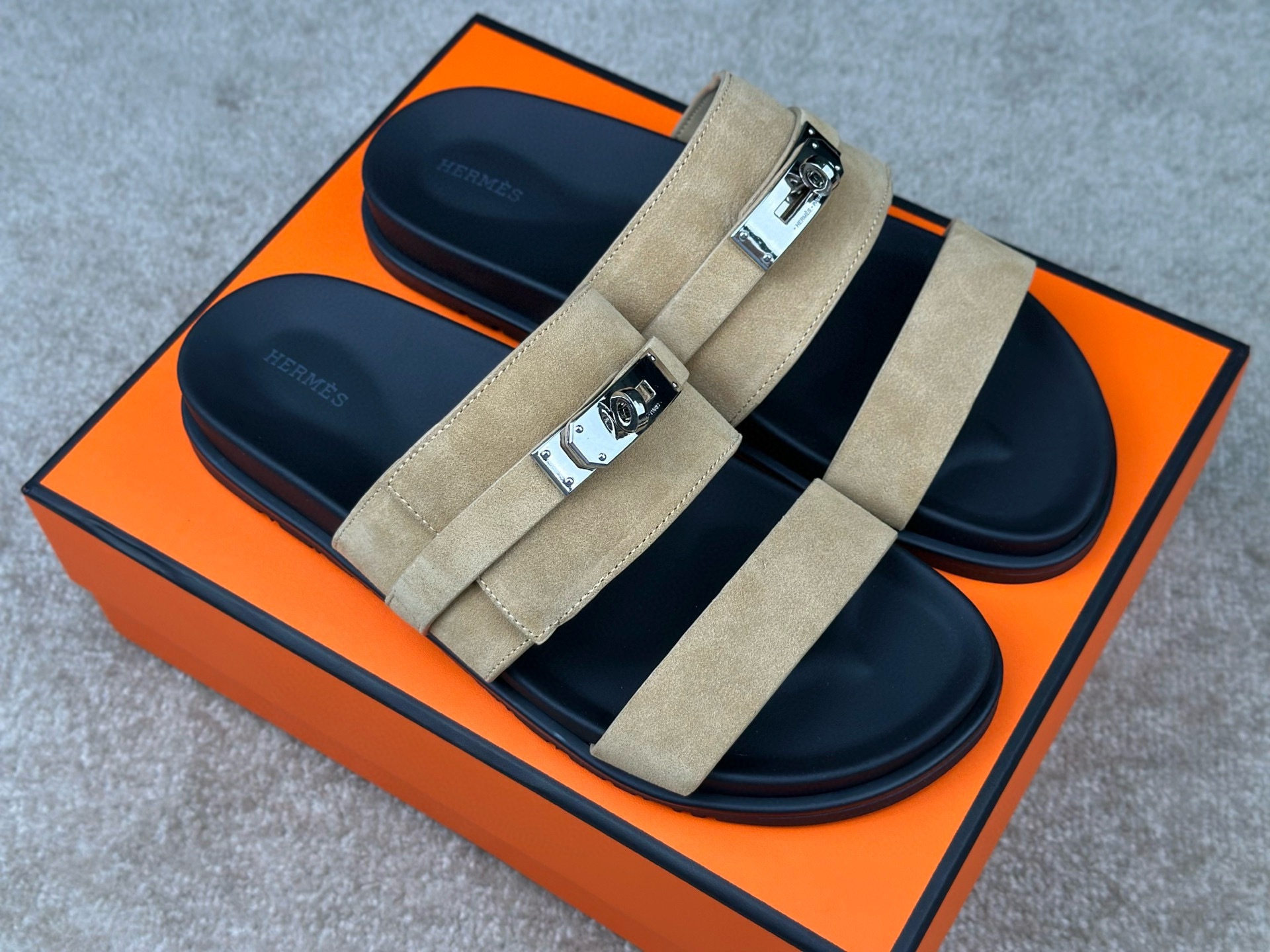 Hermes Slipper – SLPR1208