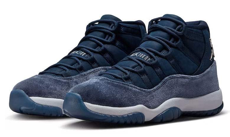 Air Jordan 11 Midnight Navy