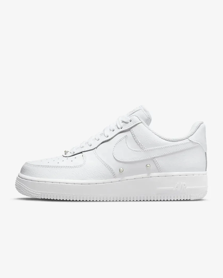 Nike Women's Air Force 1 Low '07 SE Pearl White  DQ0231-100