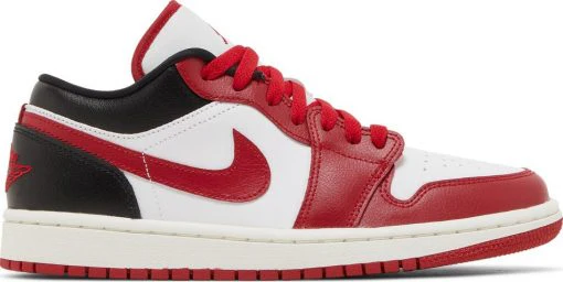 Wmns Air Jordan 1 Low Reverse Black Toe DC0774-160