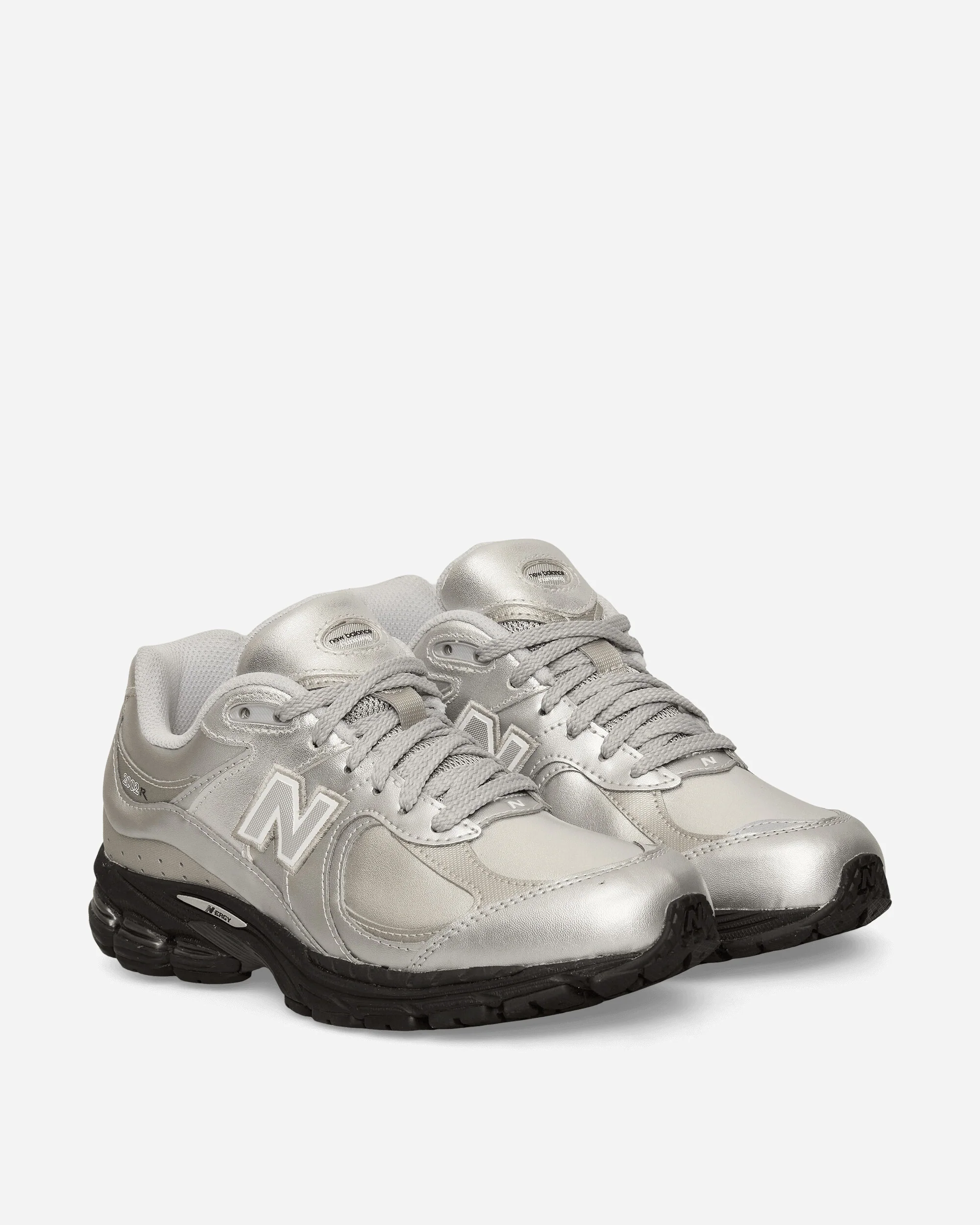 2002R Sneakers Silver Metallic