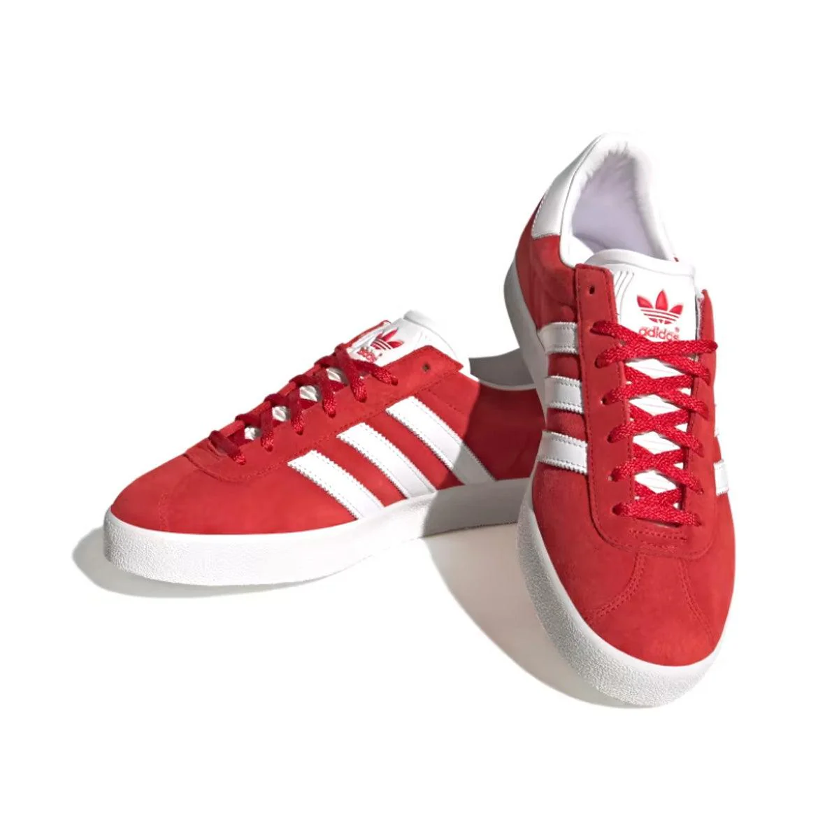 Gazelle 85 'Better Scarlet'