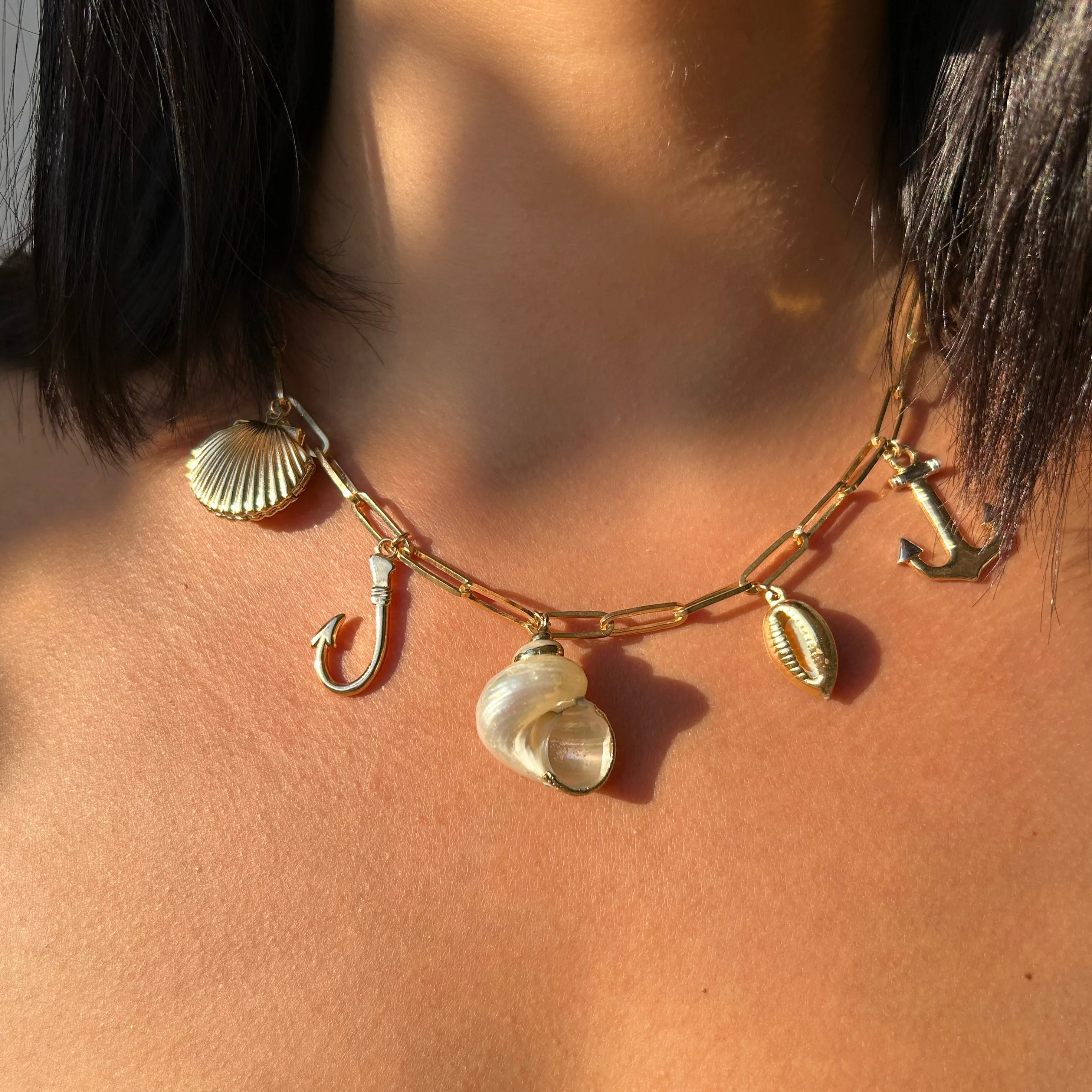 Por el Mar Charm Necklace