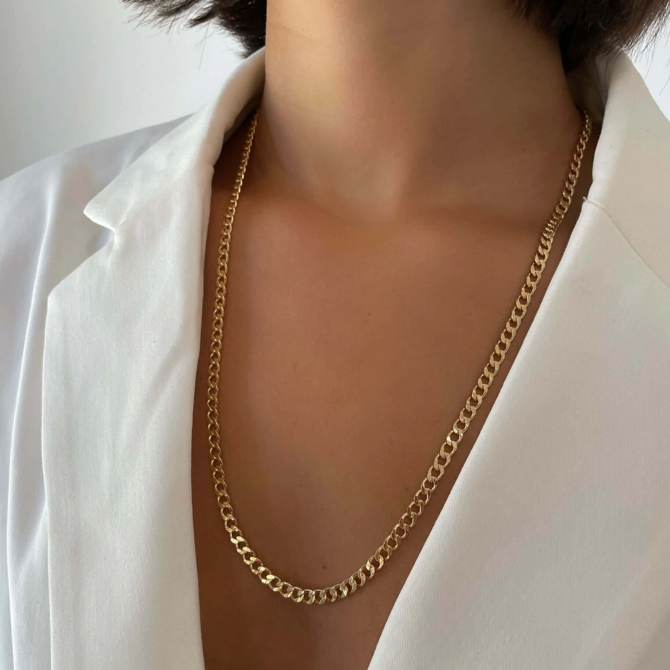 Eddy Curb Chain Necklace