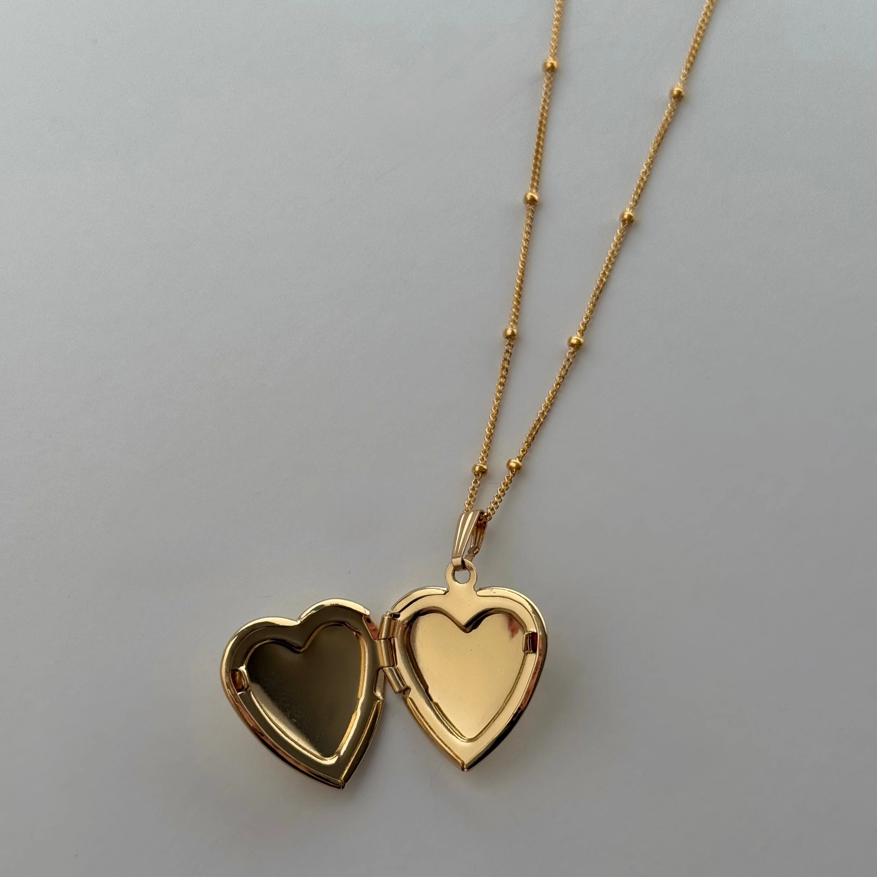 Gold Engraved Simple Locket Necklace