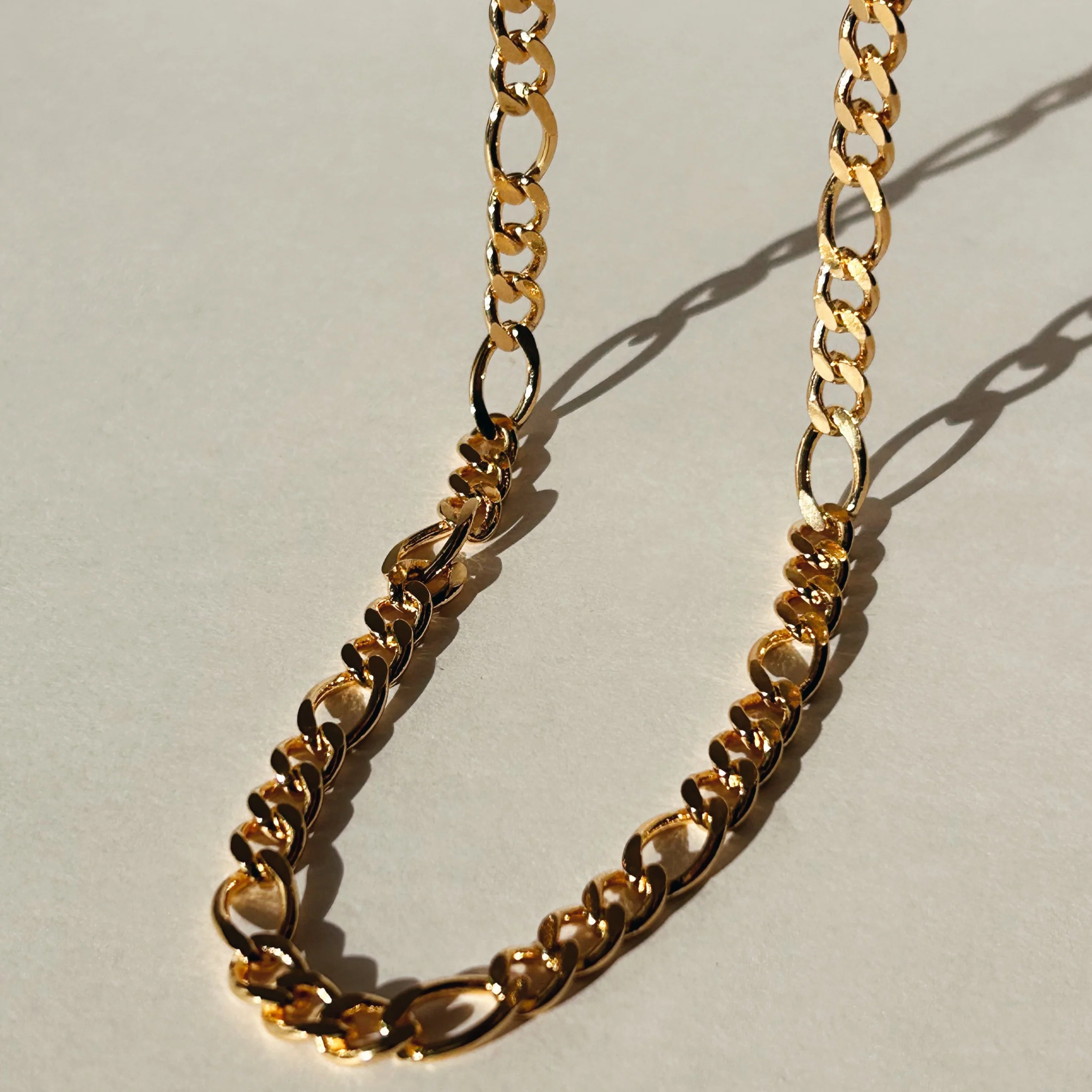 Gweneth Large Figaro Chain