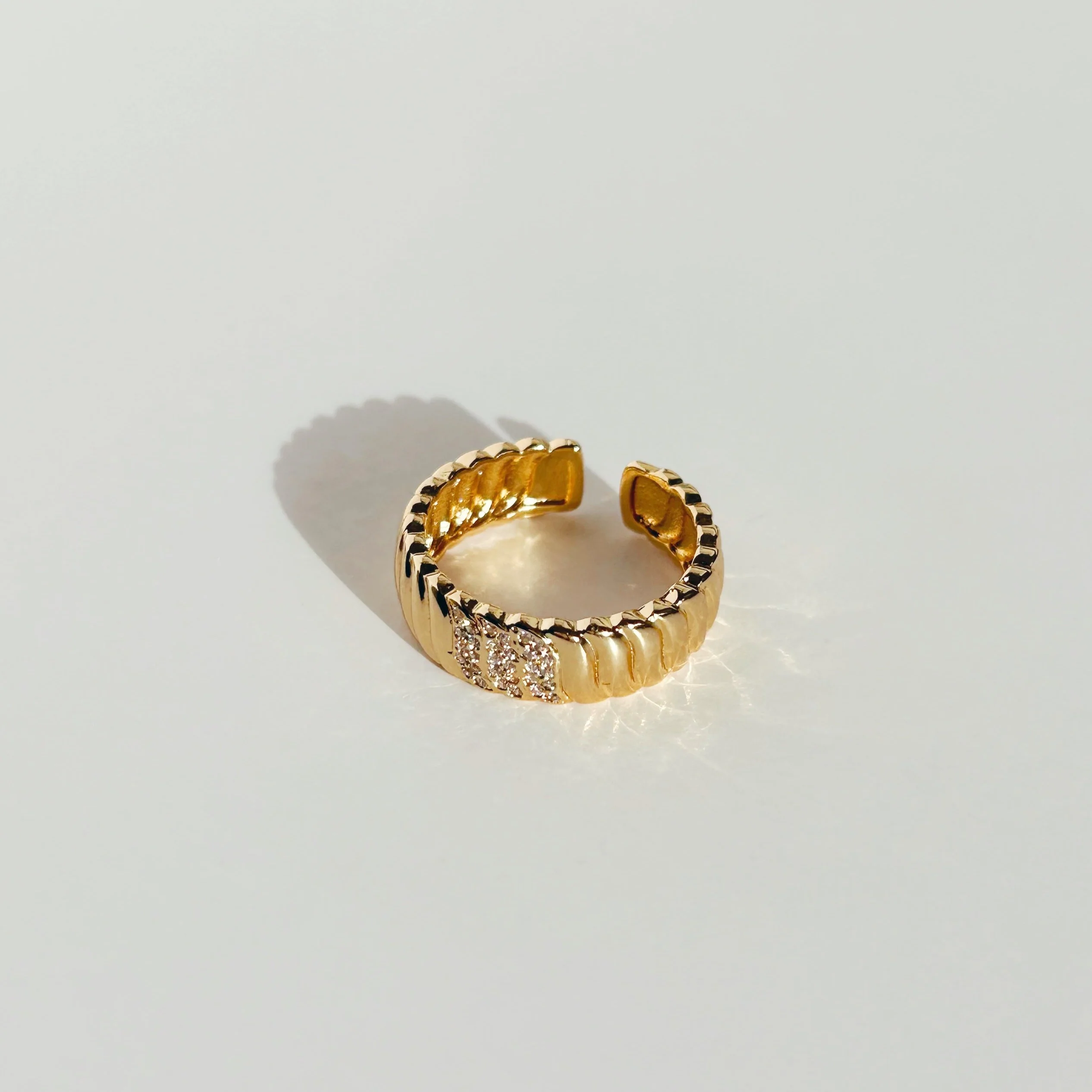 S'il Vous Pla?t Croissant Ring