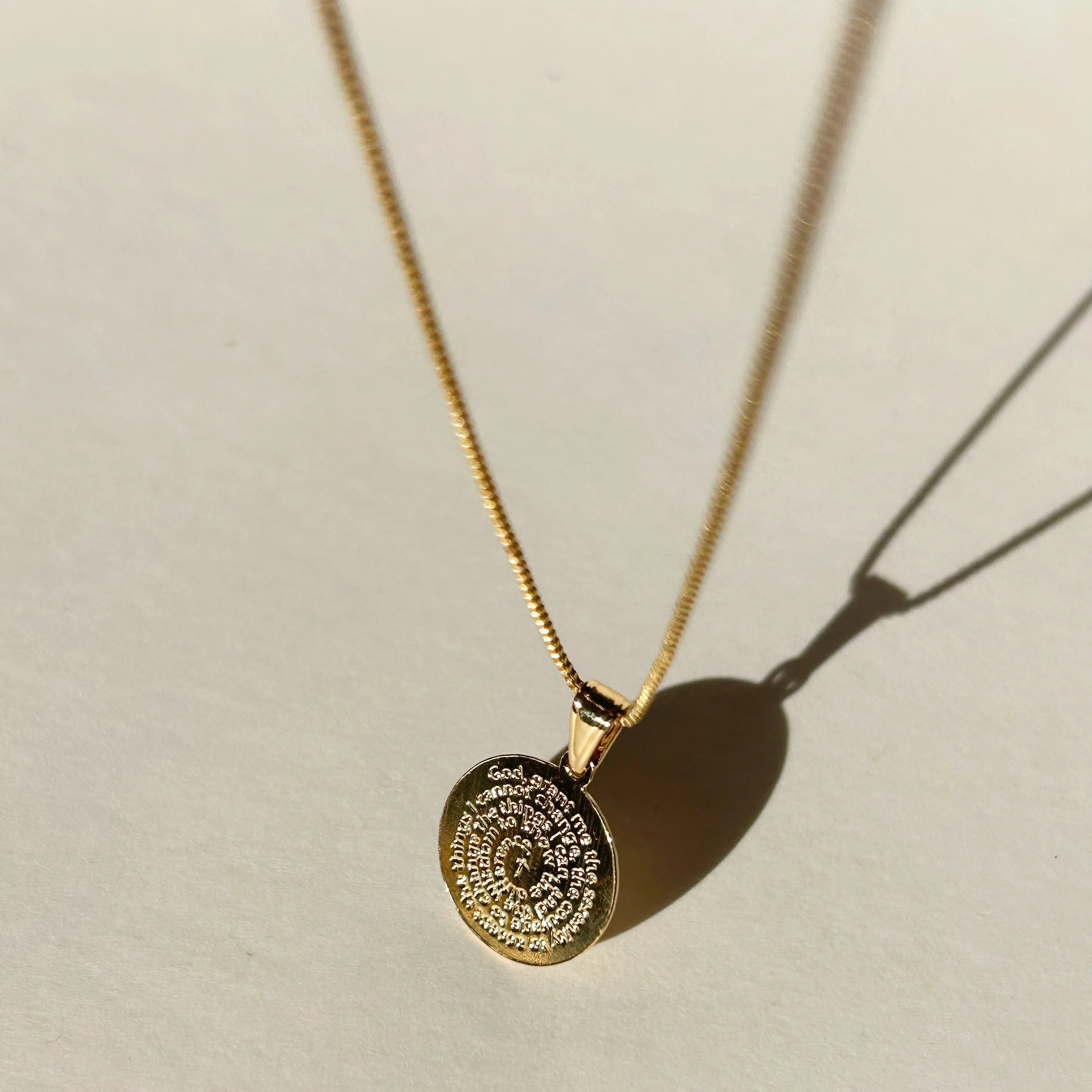 Prayer de Serenity Necklace