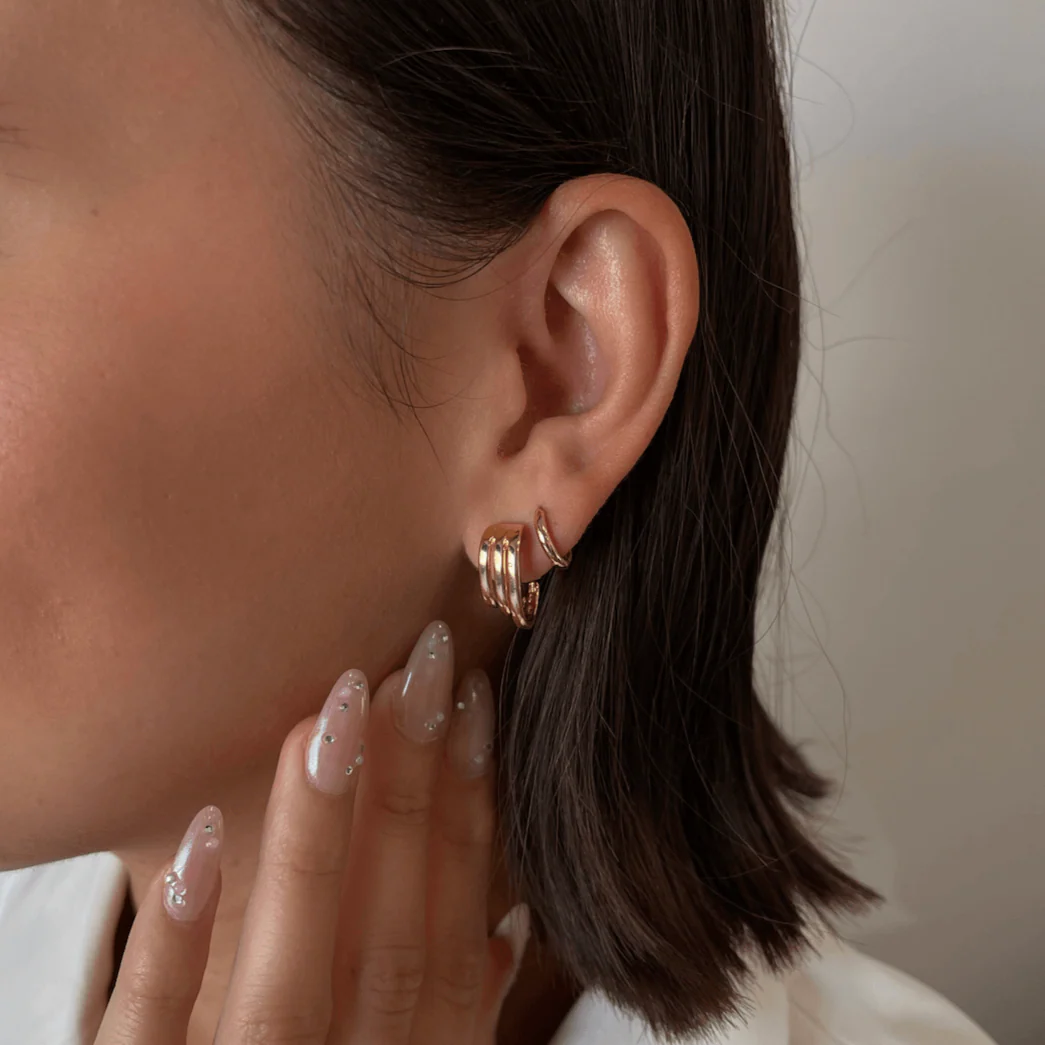 Ellie Gold Hoop Earrings