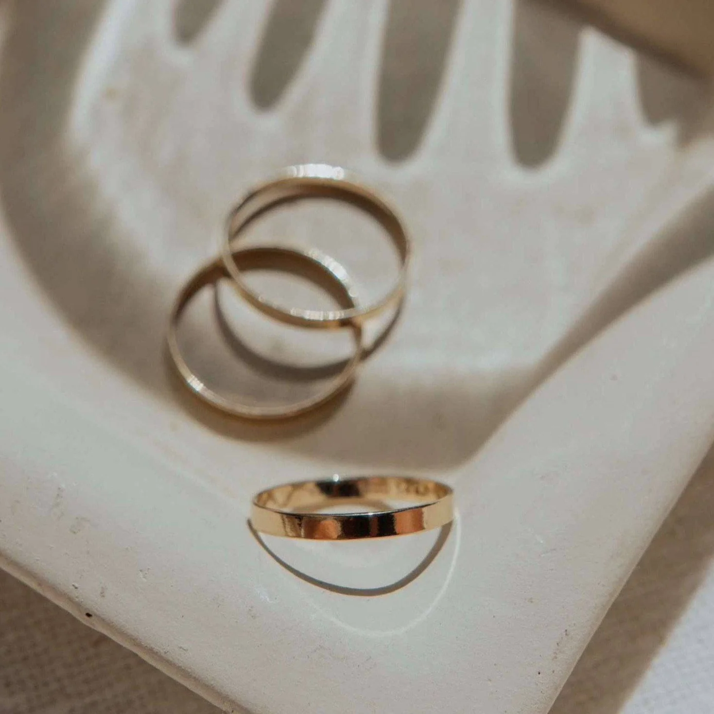 Ella Gold Band Ring