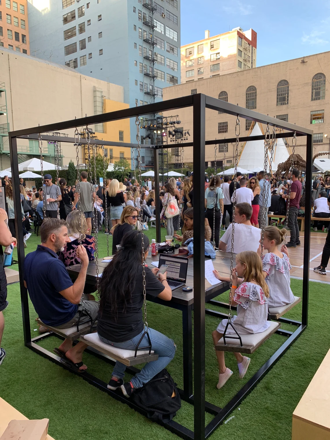 8-Seater Swing Table for indoor or outdoor use