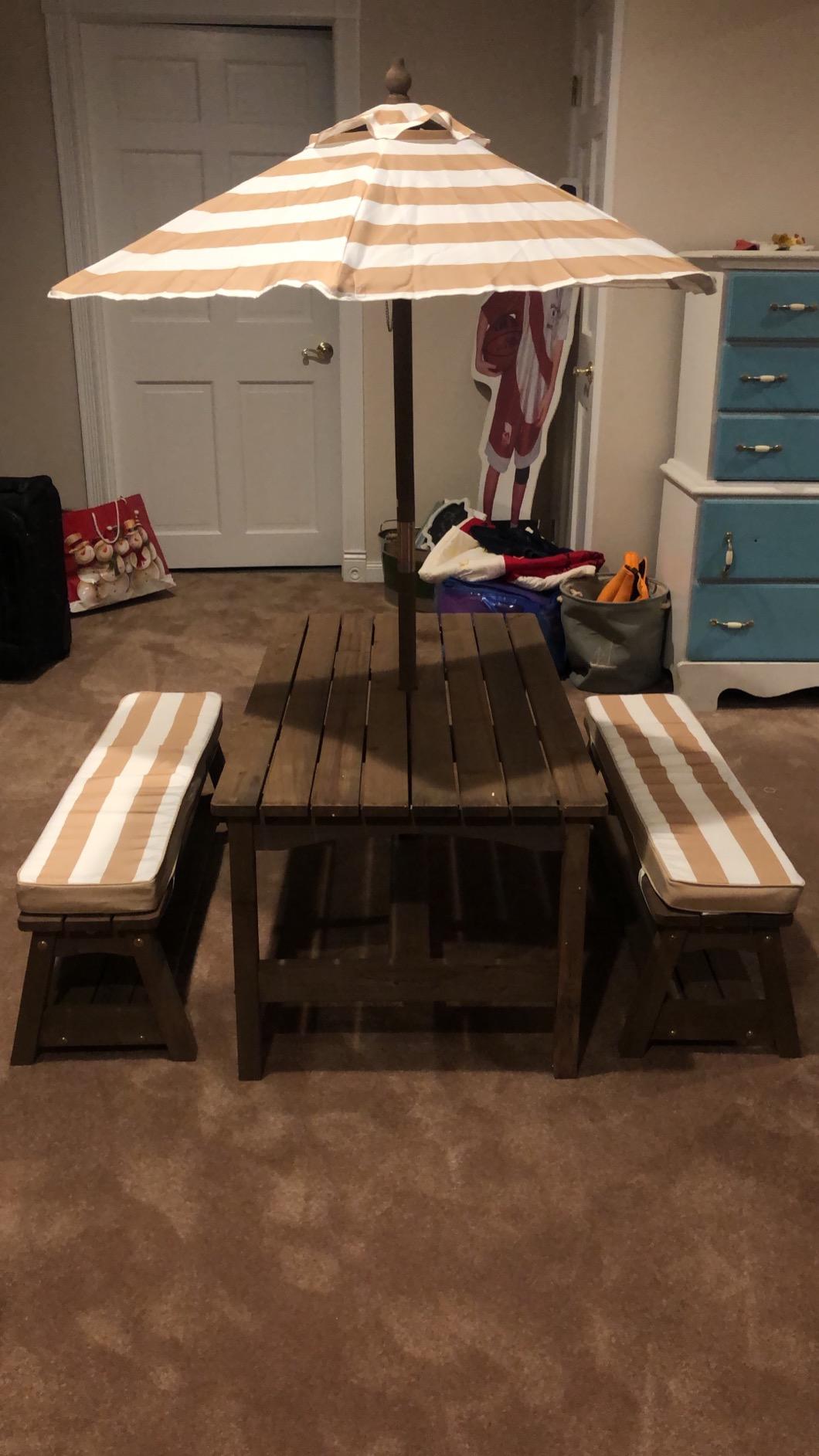 【Furniture】Outdoor Wooden Table & Bench Set with Cushions and Umbrella, Kids Backyard Furniture