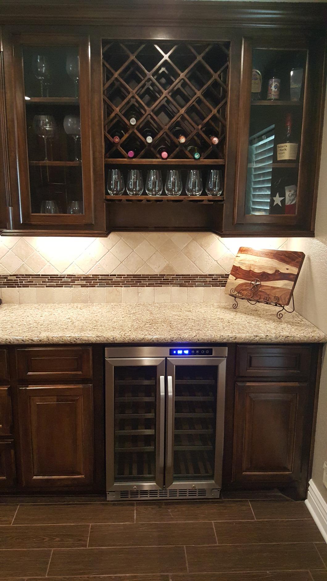 【Appliances】EdgeStar 36 Bottle Built-In Dual Zone French Door Wine Cooler