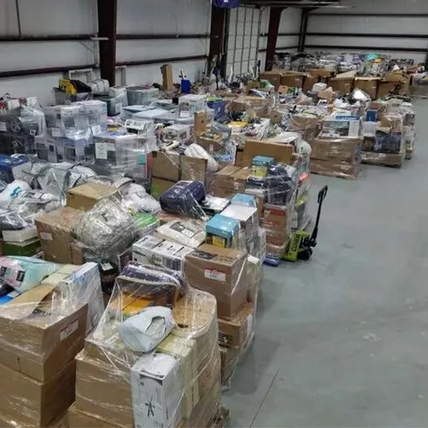 Lucky box - Chances of getting a cell phone, computer, tablet
