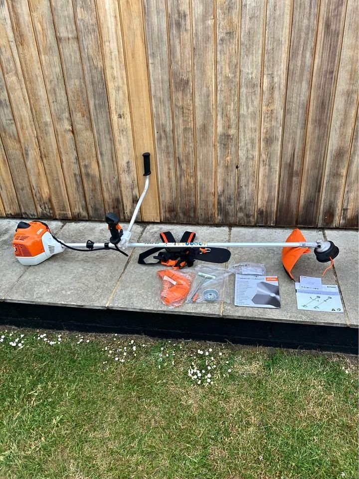 Stihl FS 240 C professional strimmer