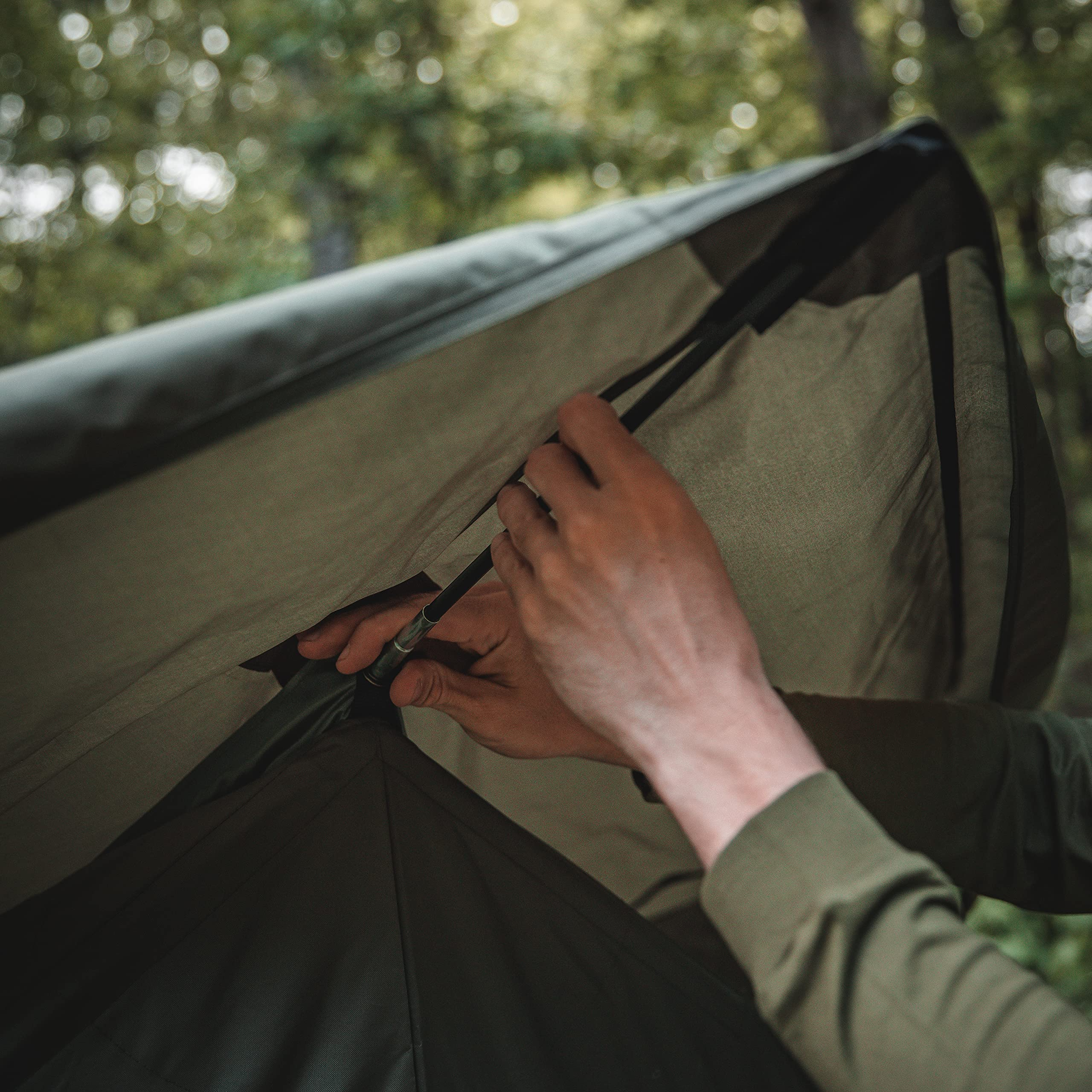 【Sports&Outdoors】T4 Hub Tent, Easy 90 Second Set-Up, Waterproof, UV Resistant, Removable Floor, 4-Person