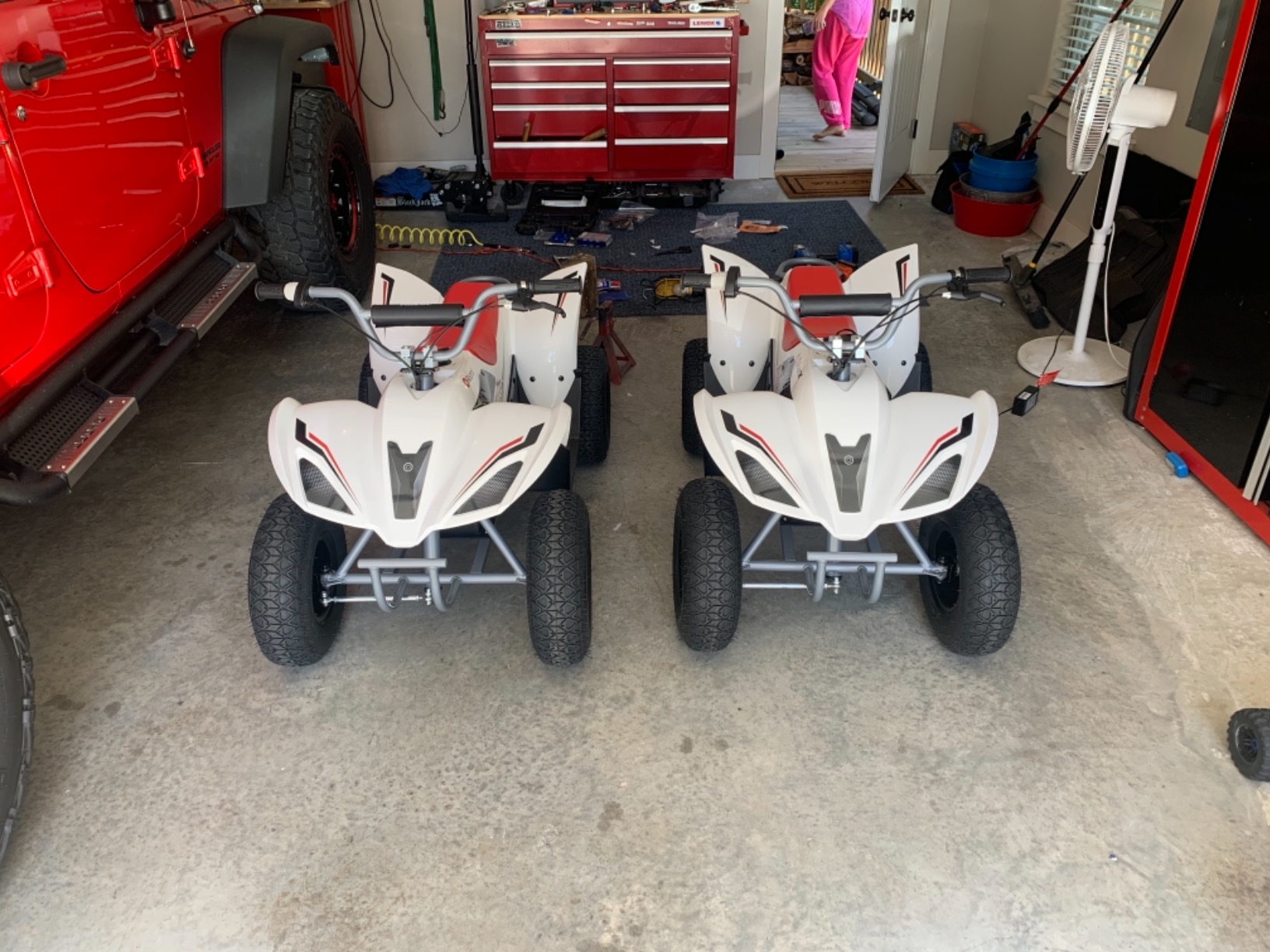 【Sports&Outdoors】Razor Dirt Quad 500 for Kids Ages 14+ - 36V Electric 4-Wheeler for Teens & Adults