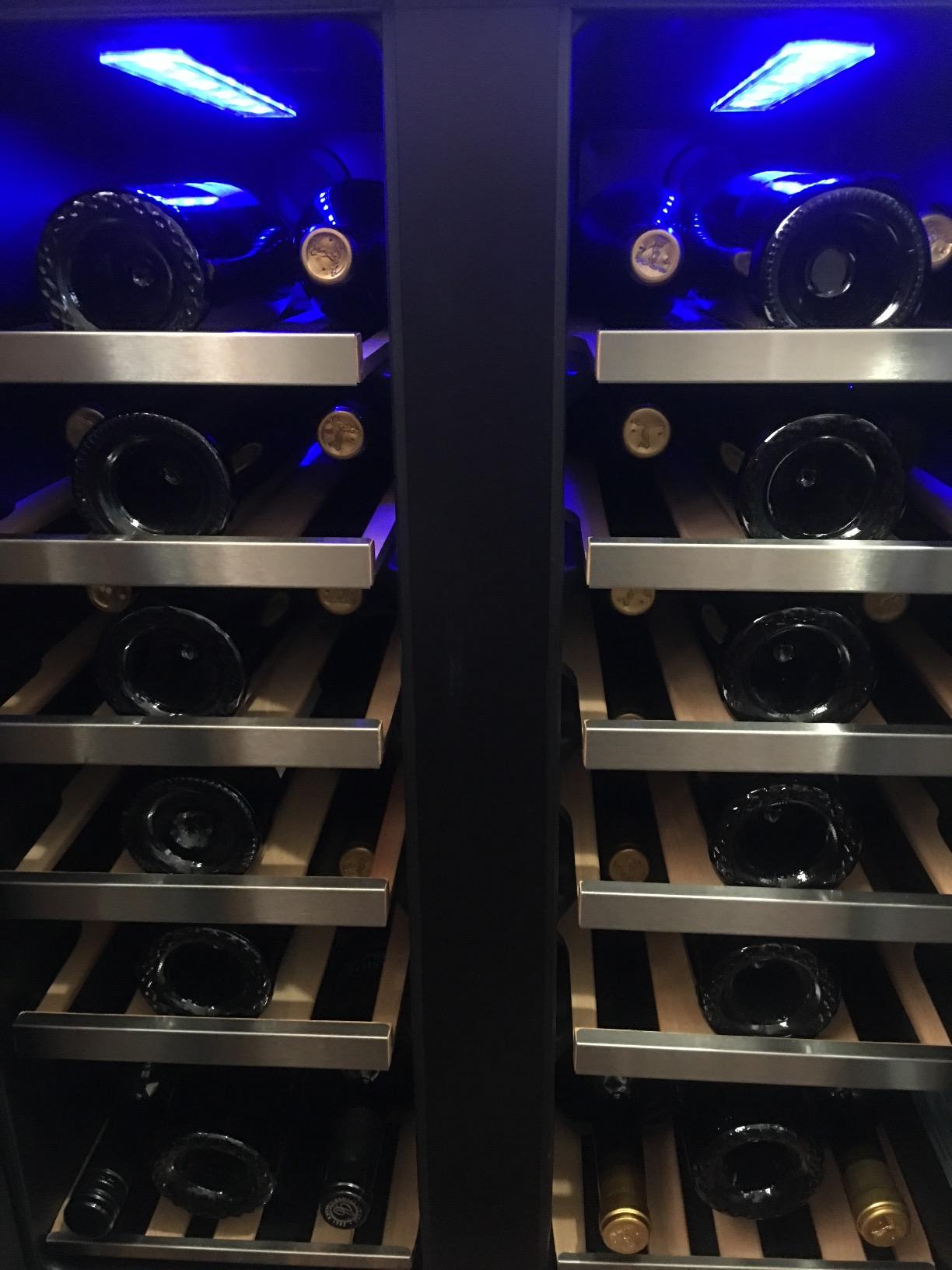 【Appliances】EdgeStar 36 Bottle Built-In Dual Zone French Door Wine Cooler