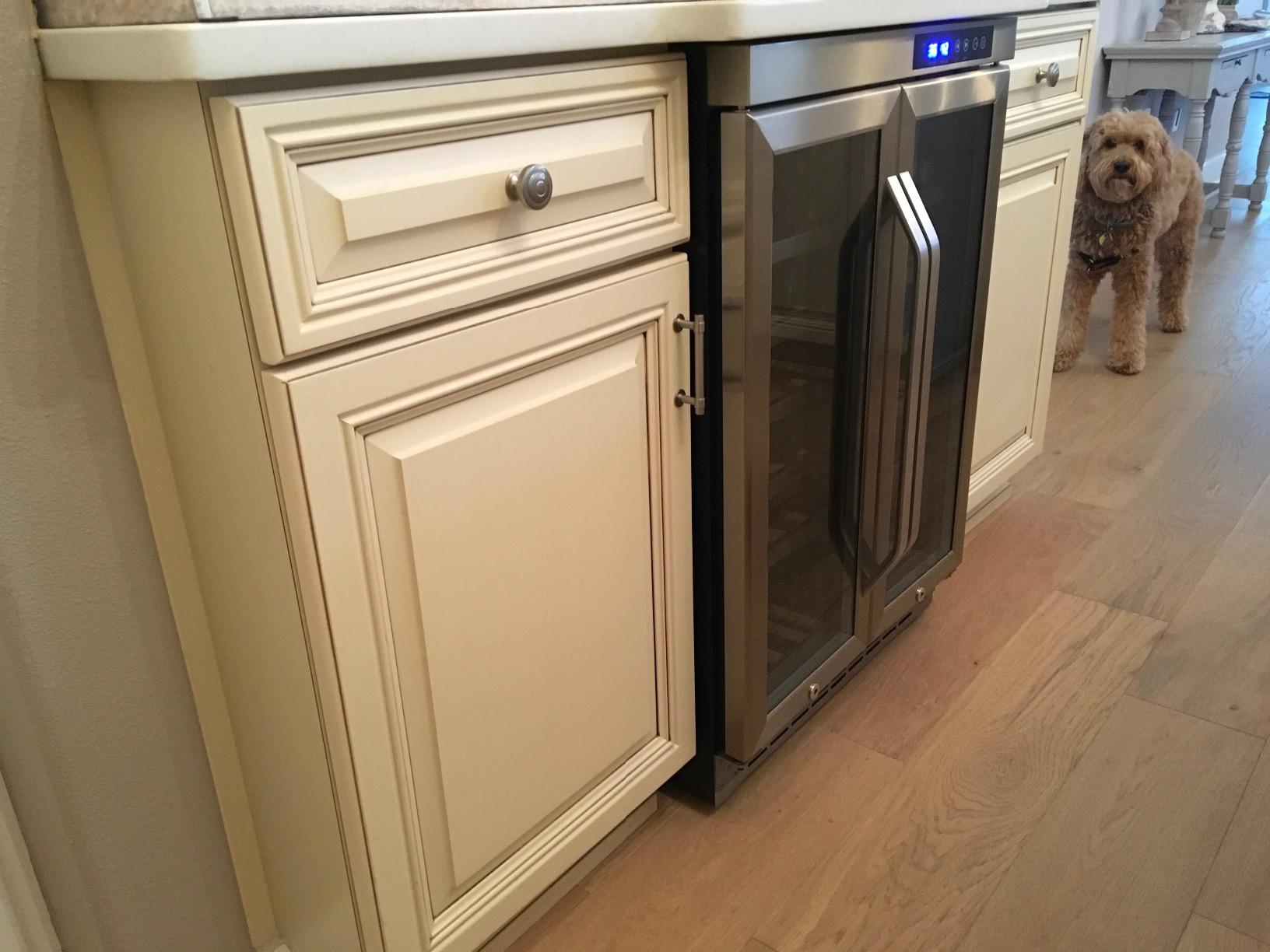 【Appliances】EdgeStar 36 Bottle Built-In Dual Zone French Door Wine Cooler