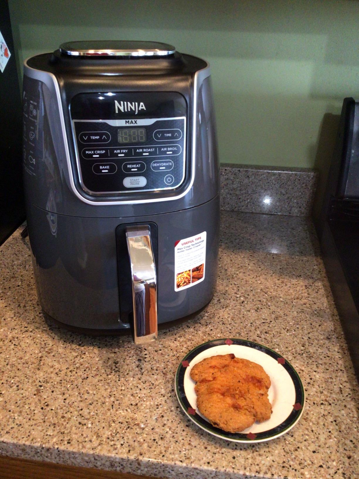 【Appliances】Ninja AF161 Max XL Air Fryer that Cooks, Crisps, Roasts, Bakes, Reheats & Dehydrates, 5.5 Quart