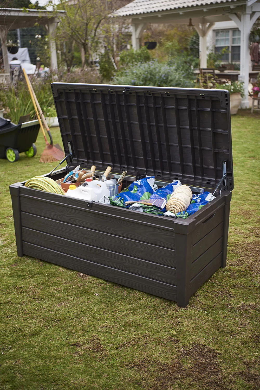 【Storage Shed】Keter Brightwood 120 Gallon Large Elegant Resin Water Resistant Lockable Deck Box