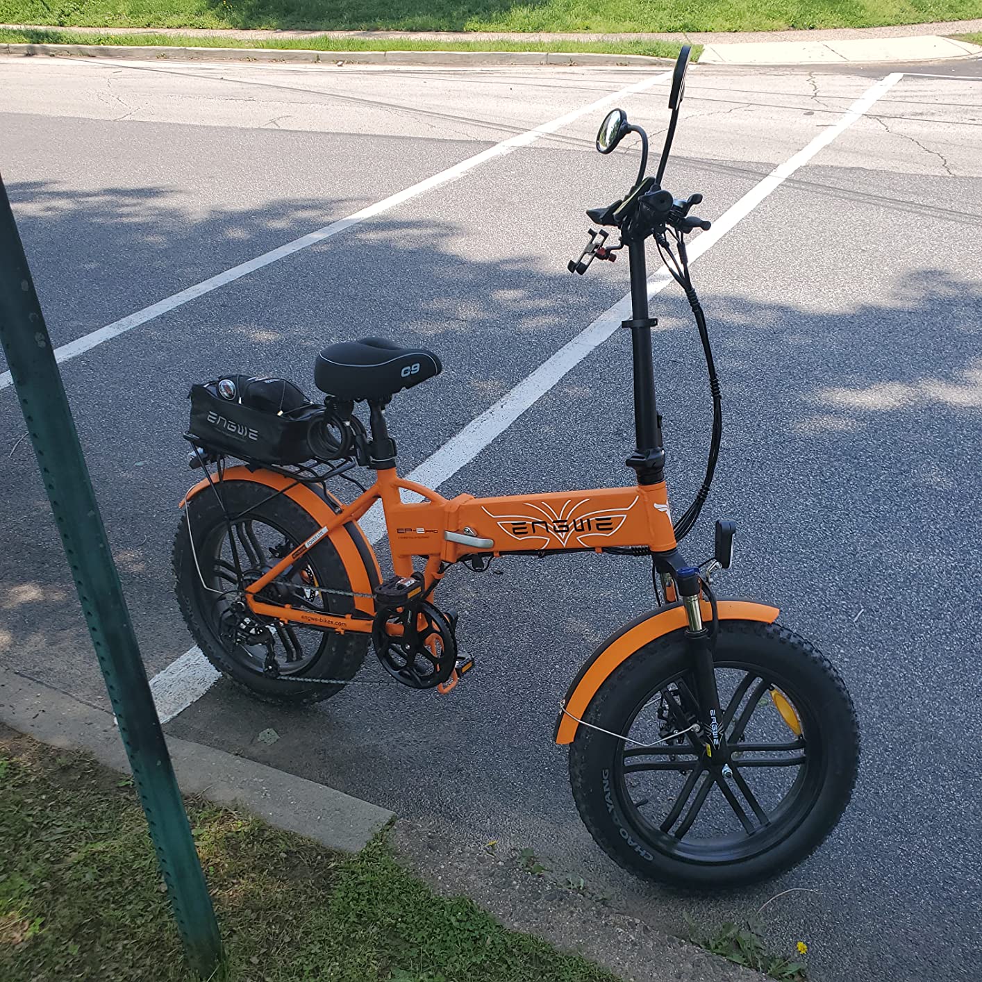 【Sports&Outdoors】750W Folding Electric Bike for Adults 20×4.0 All Terrain Fat Tires Mountain Beach Snow Electric Bicycles