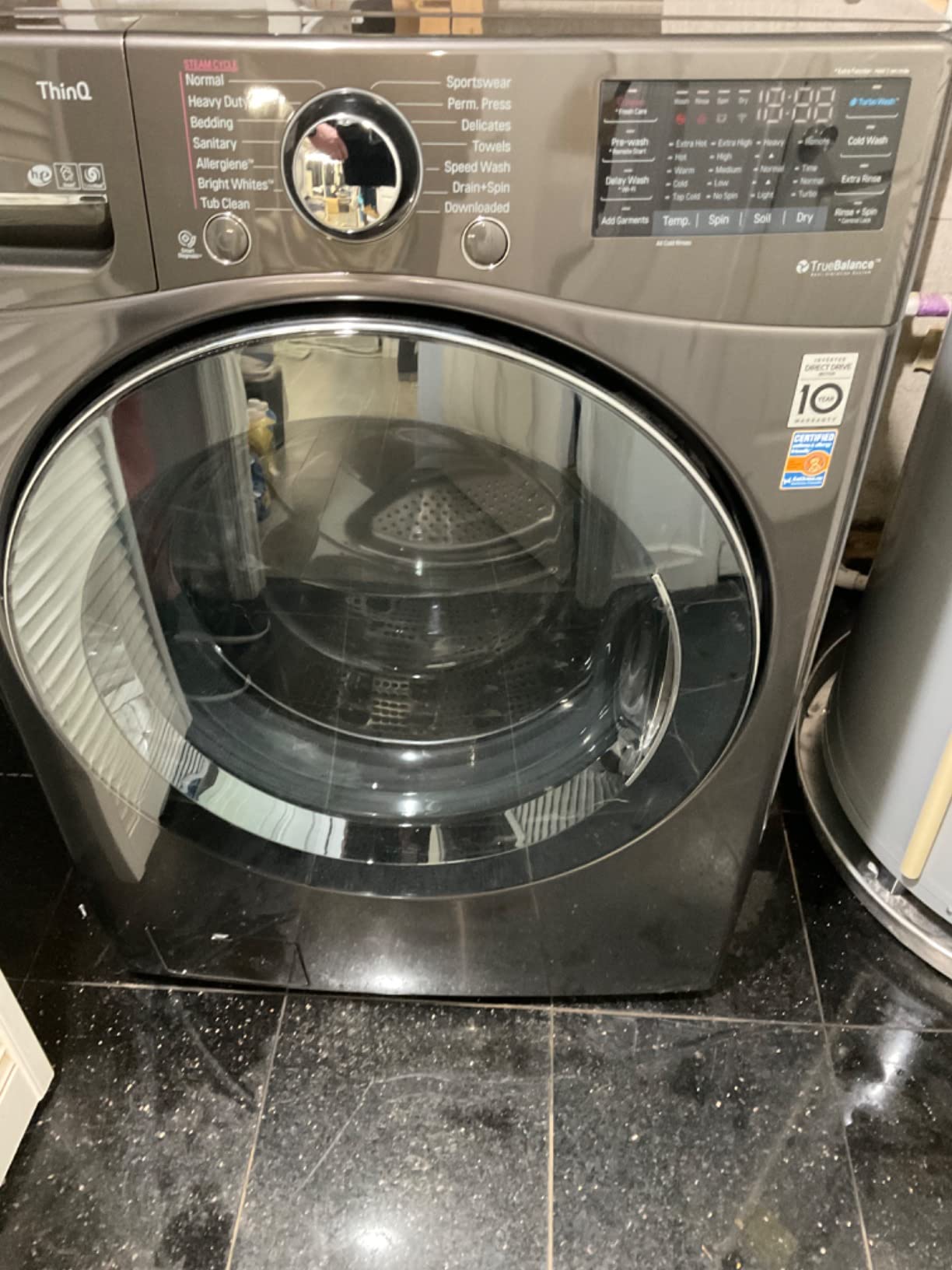 【Appliances】4.5 cu.ft. Smart Wi-Fi Enabled All-In-One Washer/Dryer with TurboWash Technology