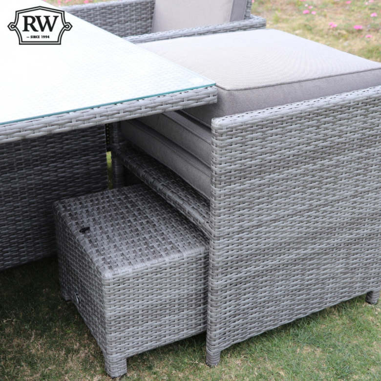 4 Seat Cube Set with Square Table