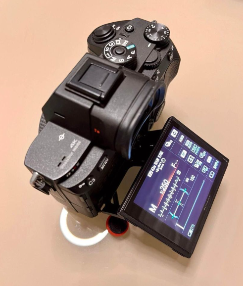 Sony Alpha 7Rlll Mit Garantie genannt