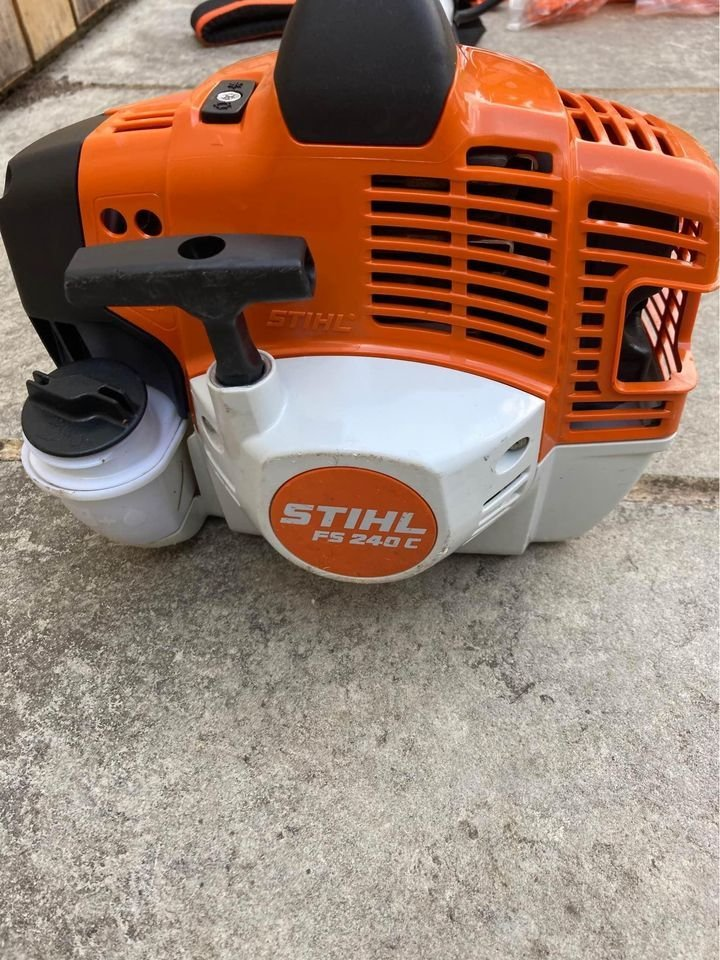 Stihl FS 240 C professional strimmer
