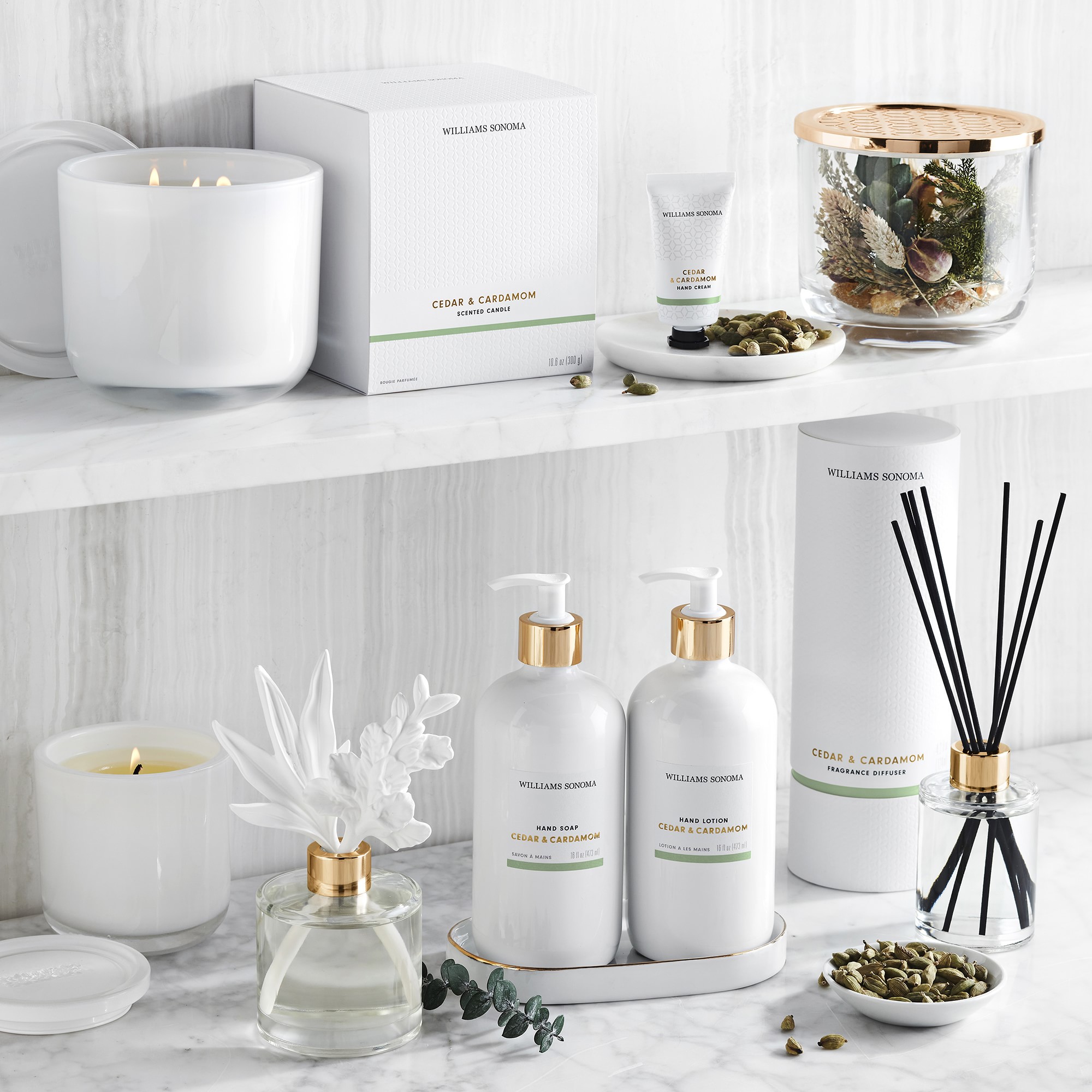 Home Fragrance Large Candle, Cedar & Cardamom