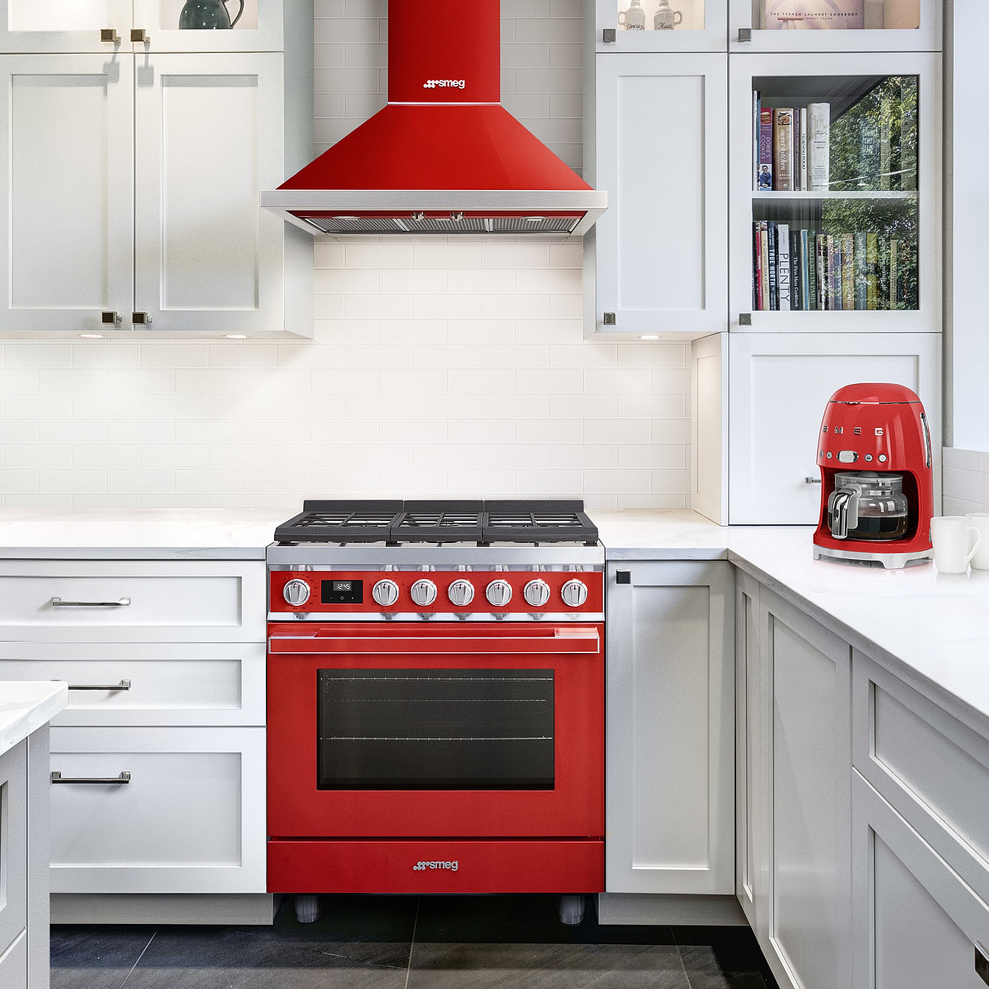 SMEG Portofino Dual-Fuel Range, 30