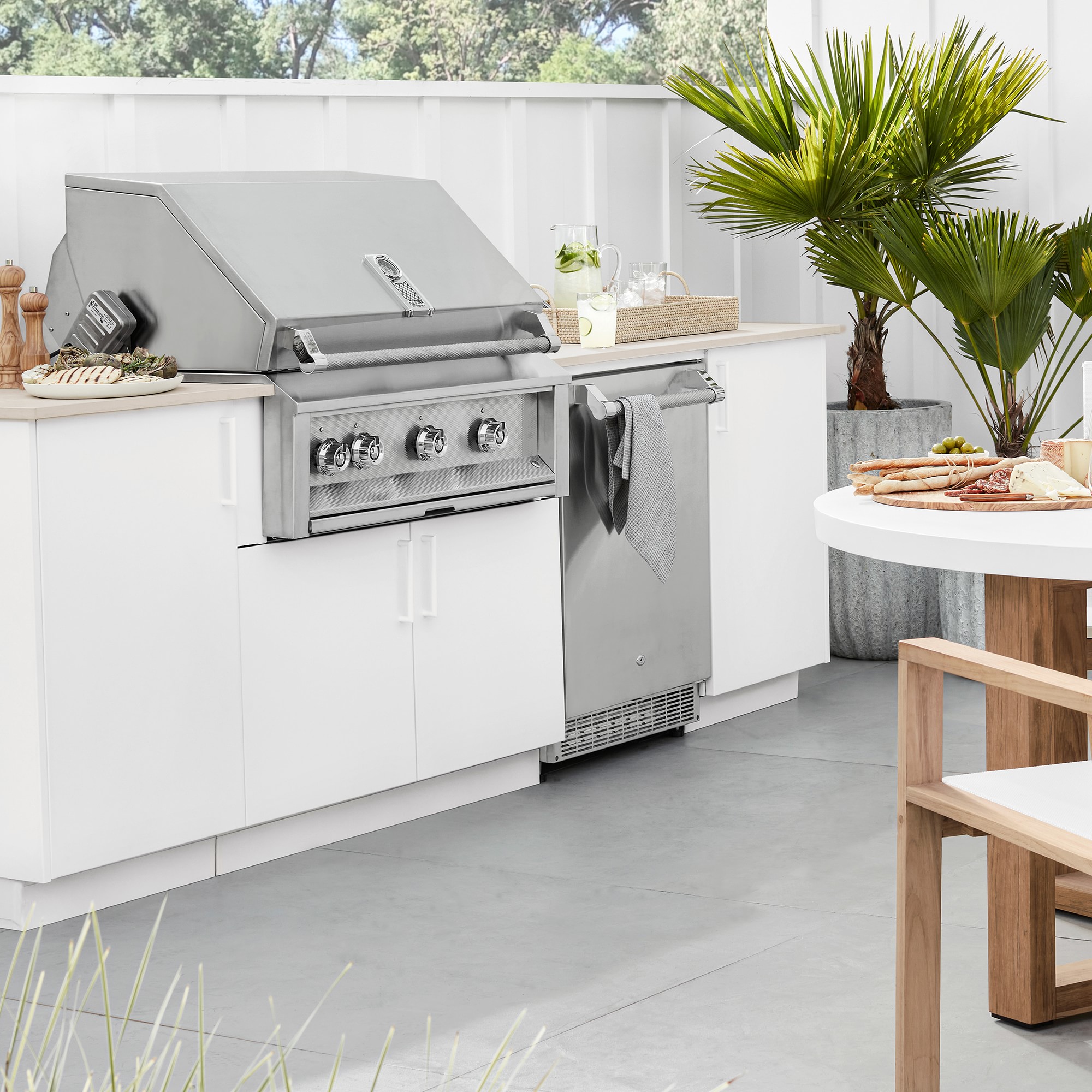 Urban Bonfire Outdoor Kitchen x Hestan 36” Grill and Fridge