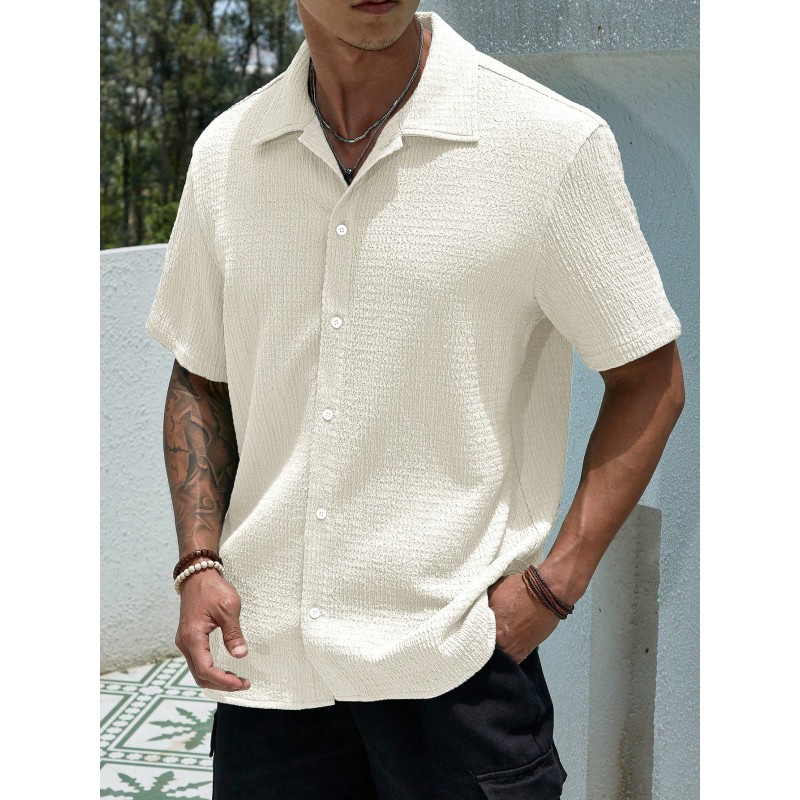 Men's Resort-Casual Style With An INS-Inspired Knit Pleated Textured Jacquard Design
