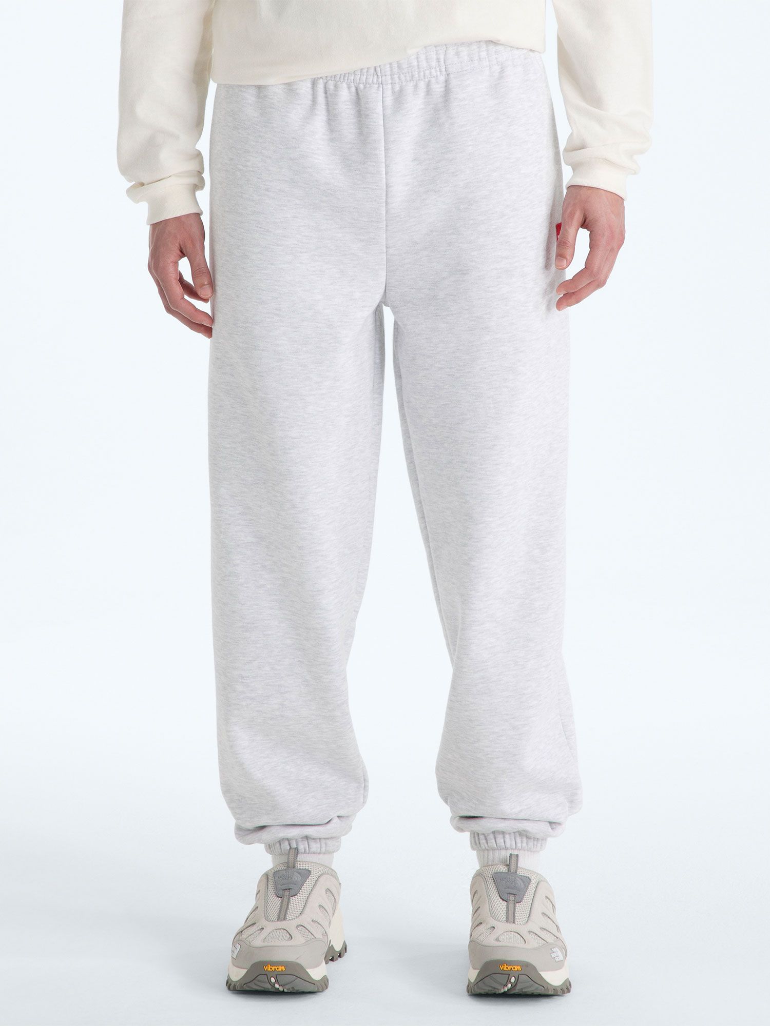 レッドボックス スウェットパンツ（ユニセックス）