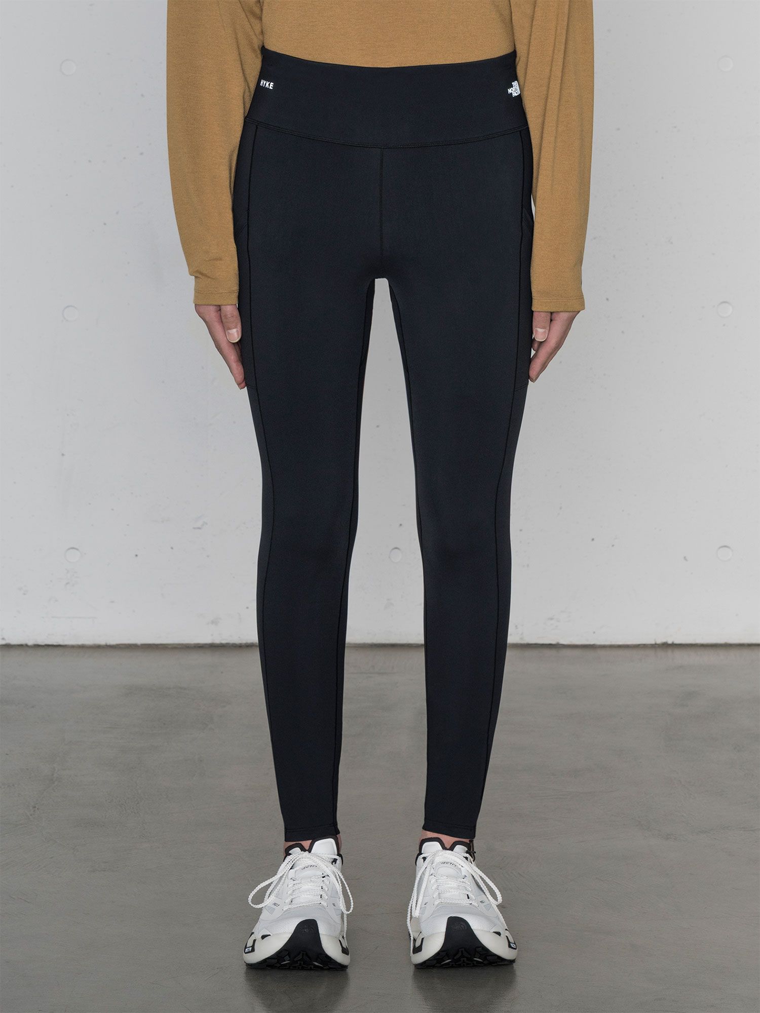 HYKE トレイルロングタイツ（メンズ）