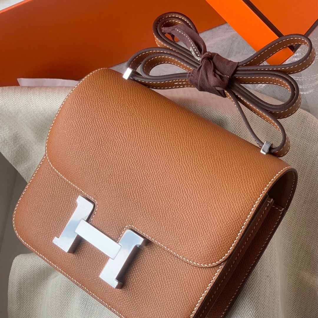 Constance Mini 19-24