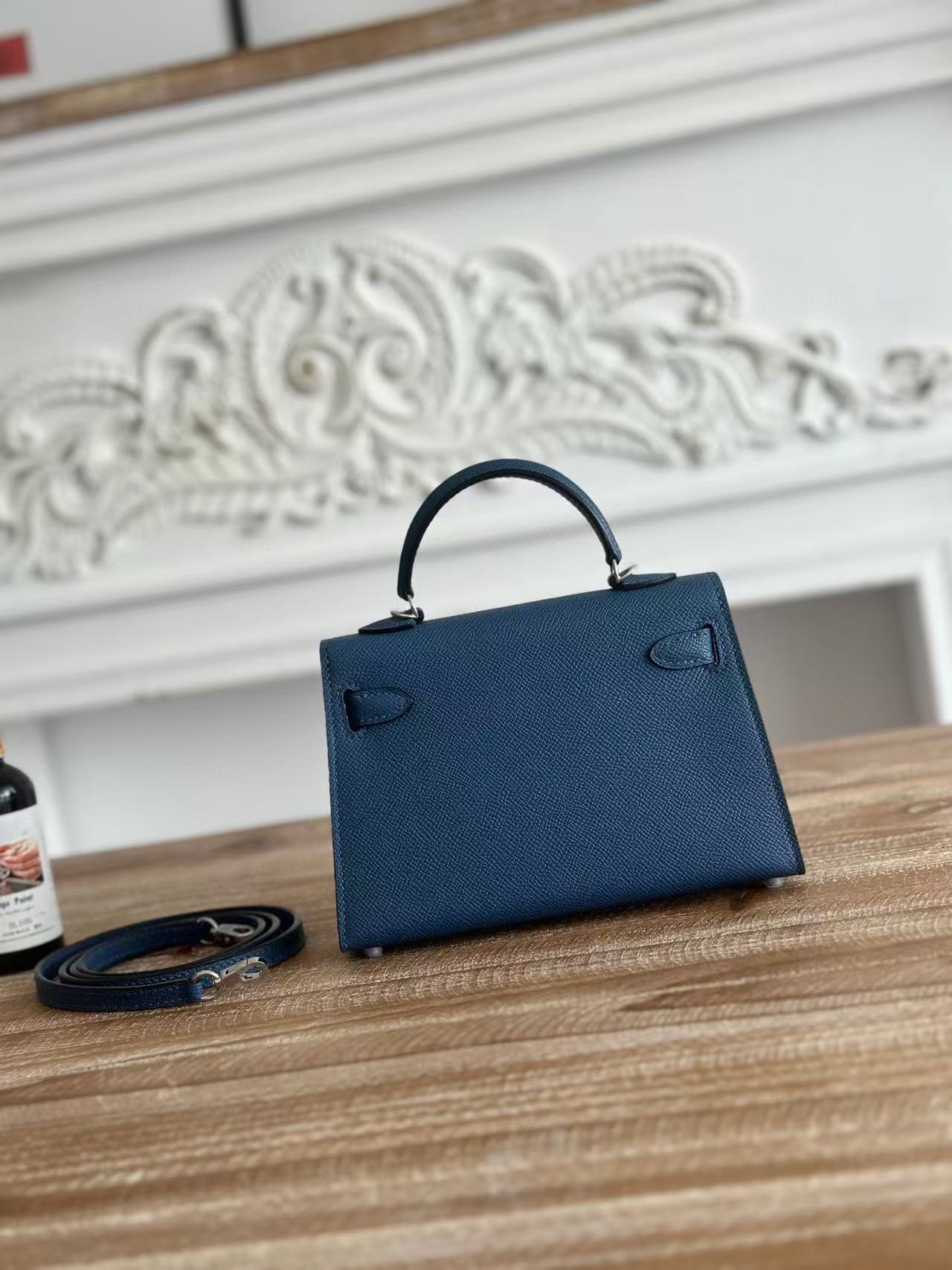 Kelly2 Mini 19 Custom-made