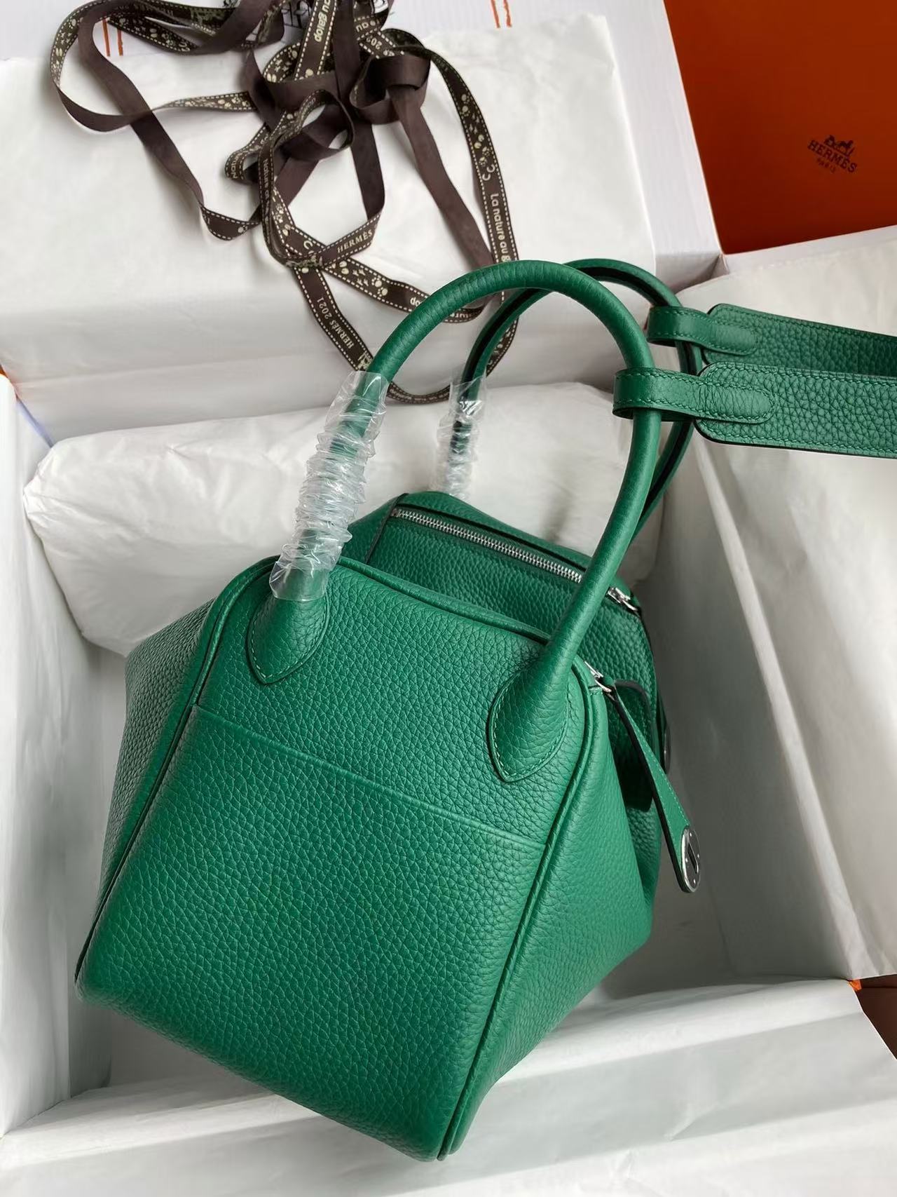 Lindy 19-26 customize