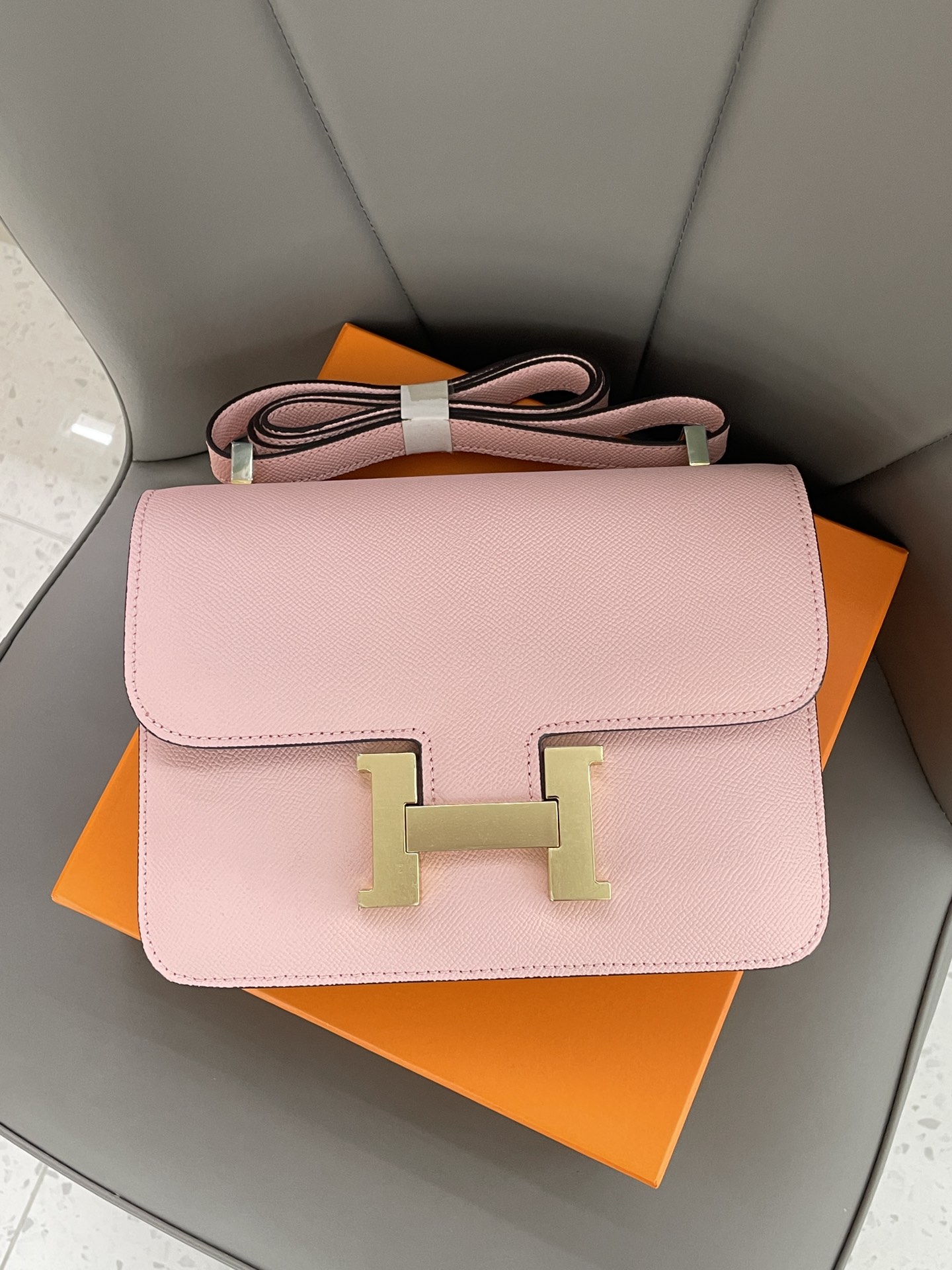 Constance Mini 19-24