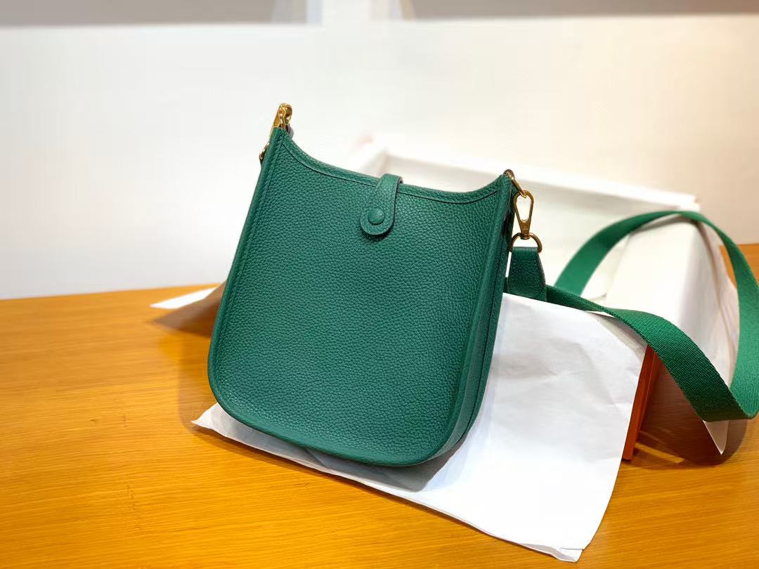 Evelyn 16-29 Custom-made