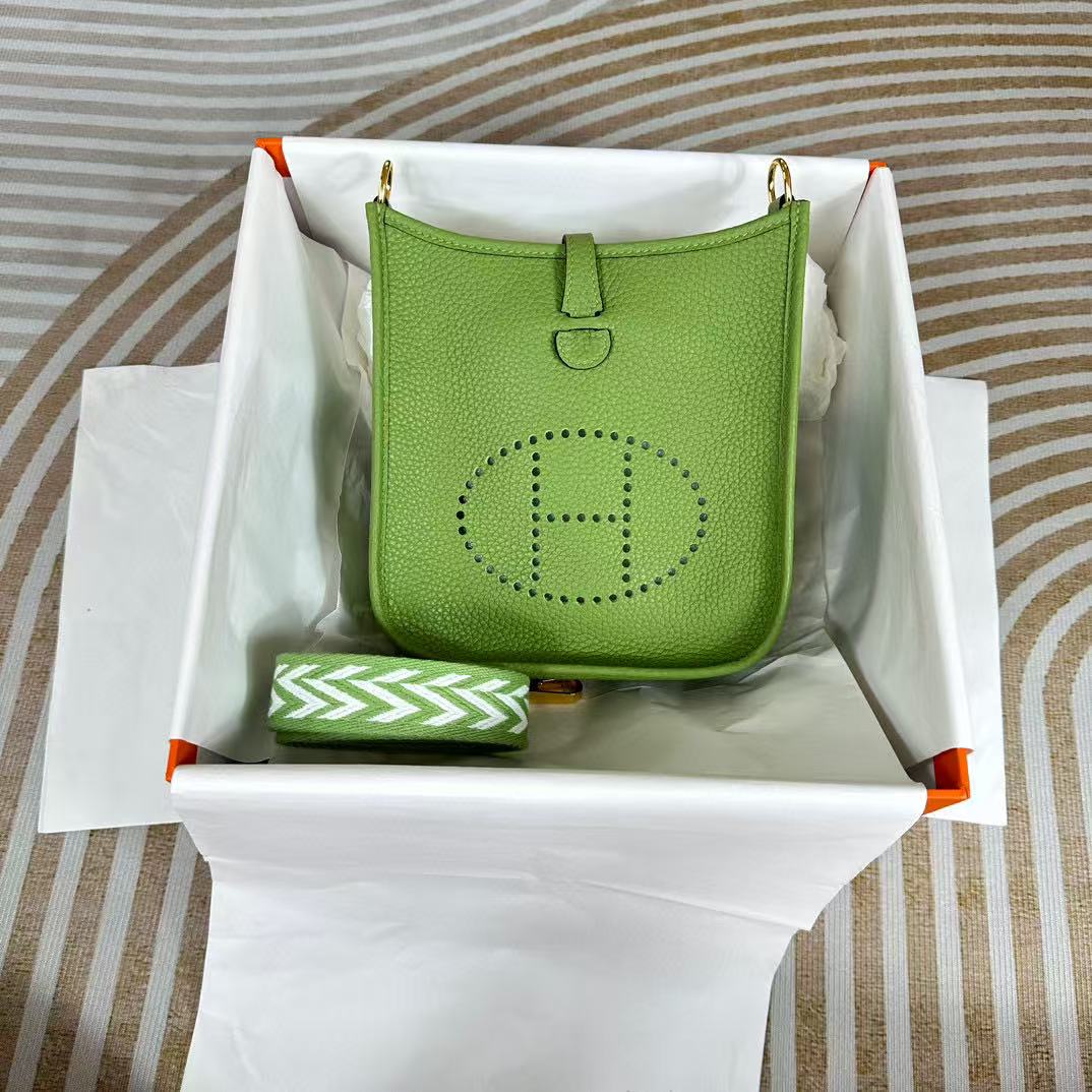 Evelyn 16-29 Custom-made