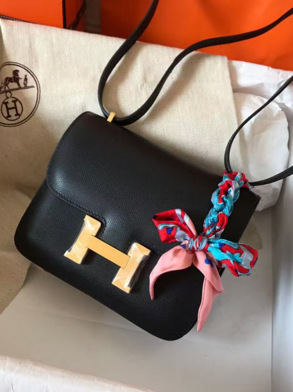 Constance Mini 19-24 Custom-made