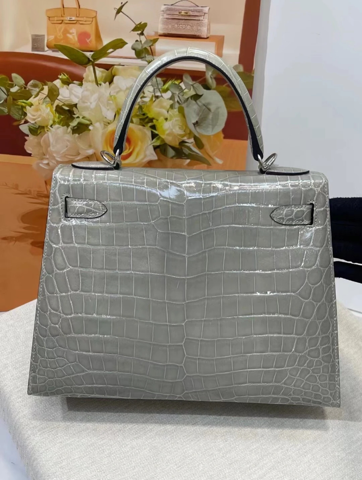 Kelly 25-28 Glacier Grey Crocodile