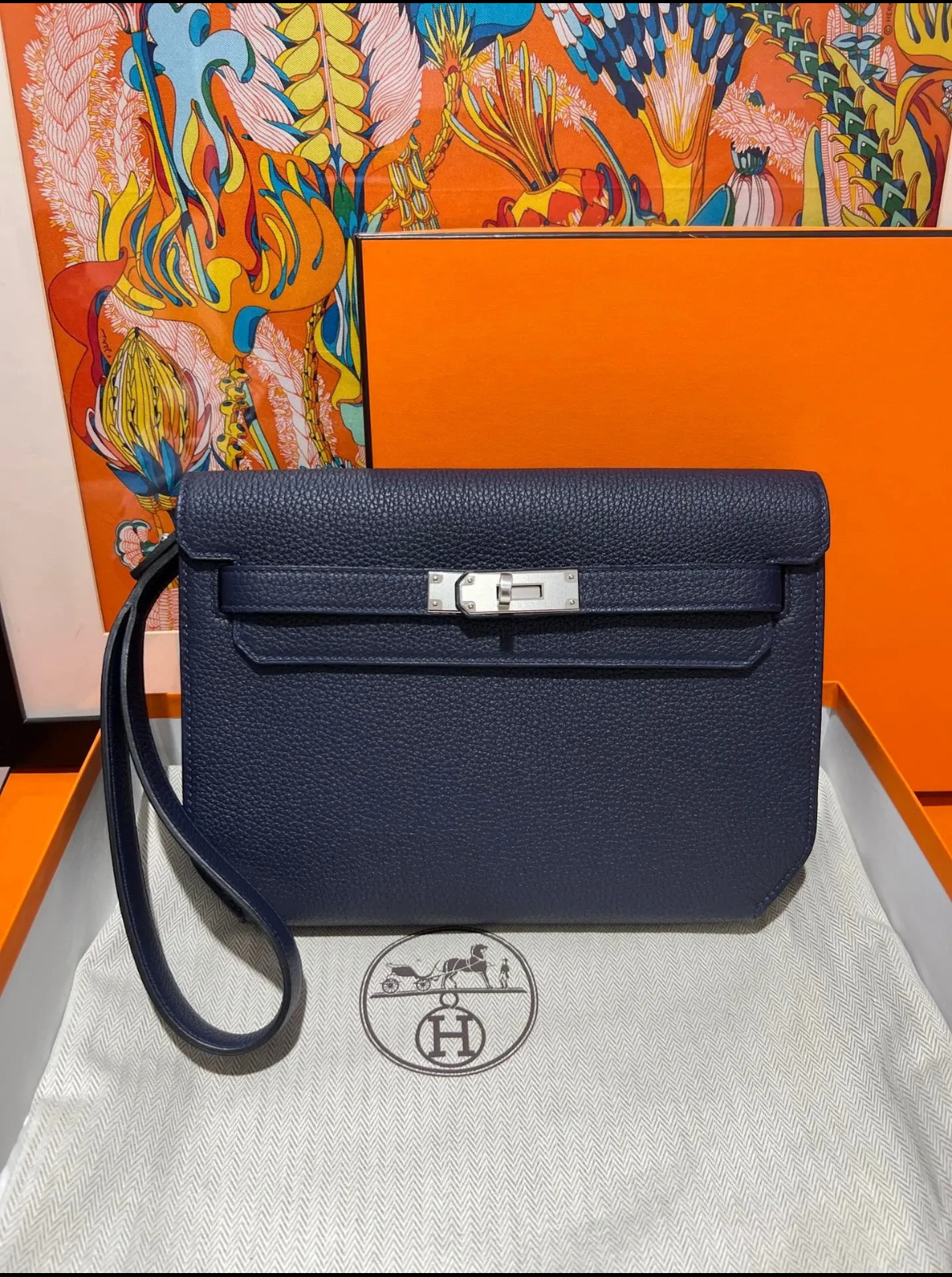 Depeches 25 Black Custom