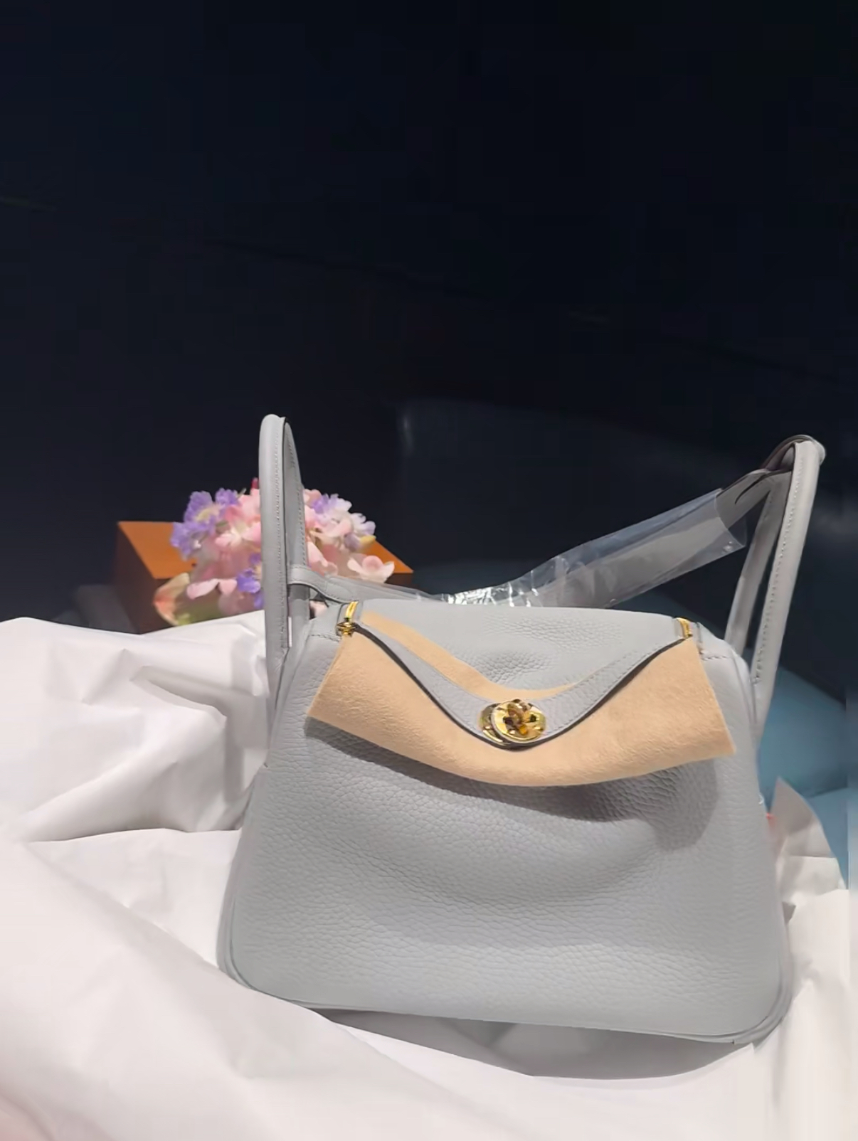 Lindy 26-30 Glacier Blue Gold Buckle Custom