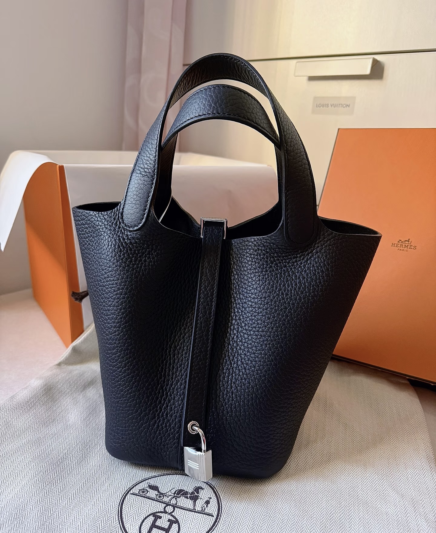 Picotin 22 custom Black