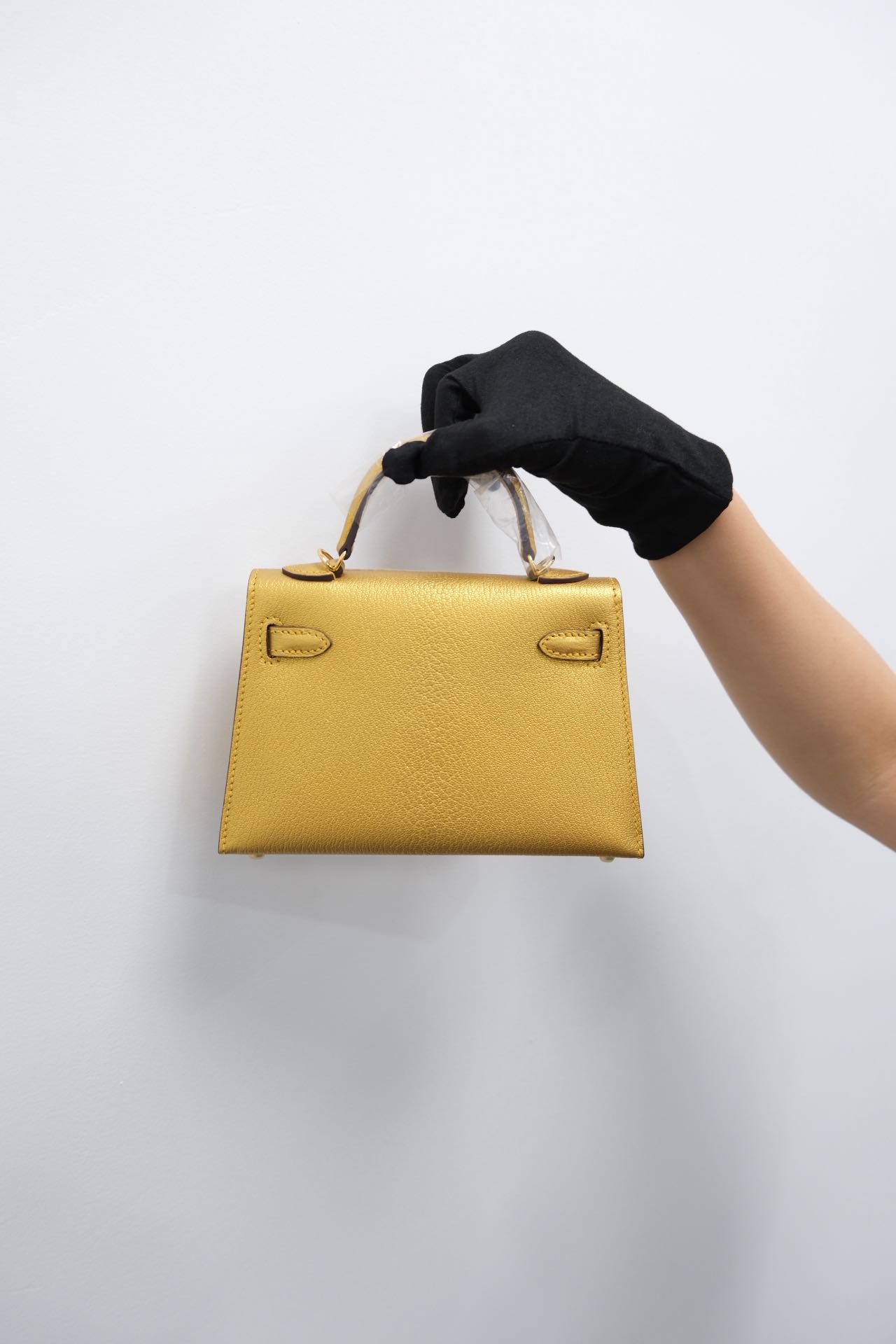 Kelly mini 19, gold buckle. Limited-time special offer, in stock.