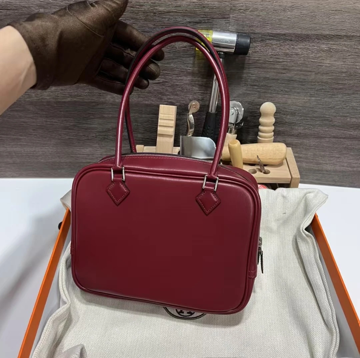 plume 20 Bordeaux Red BOX custom